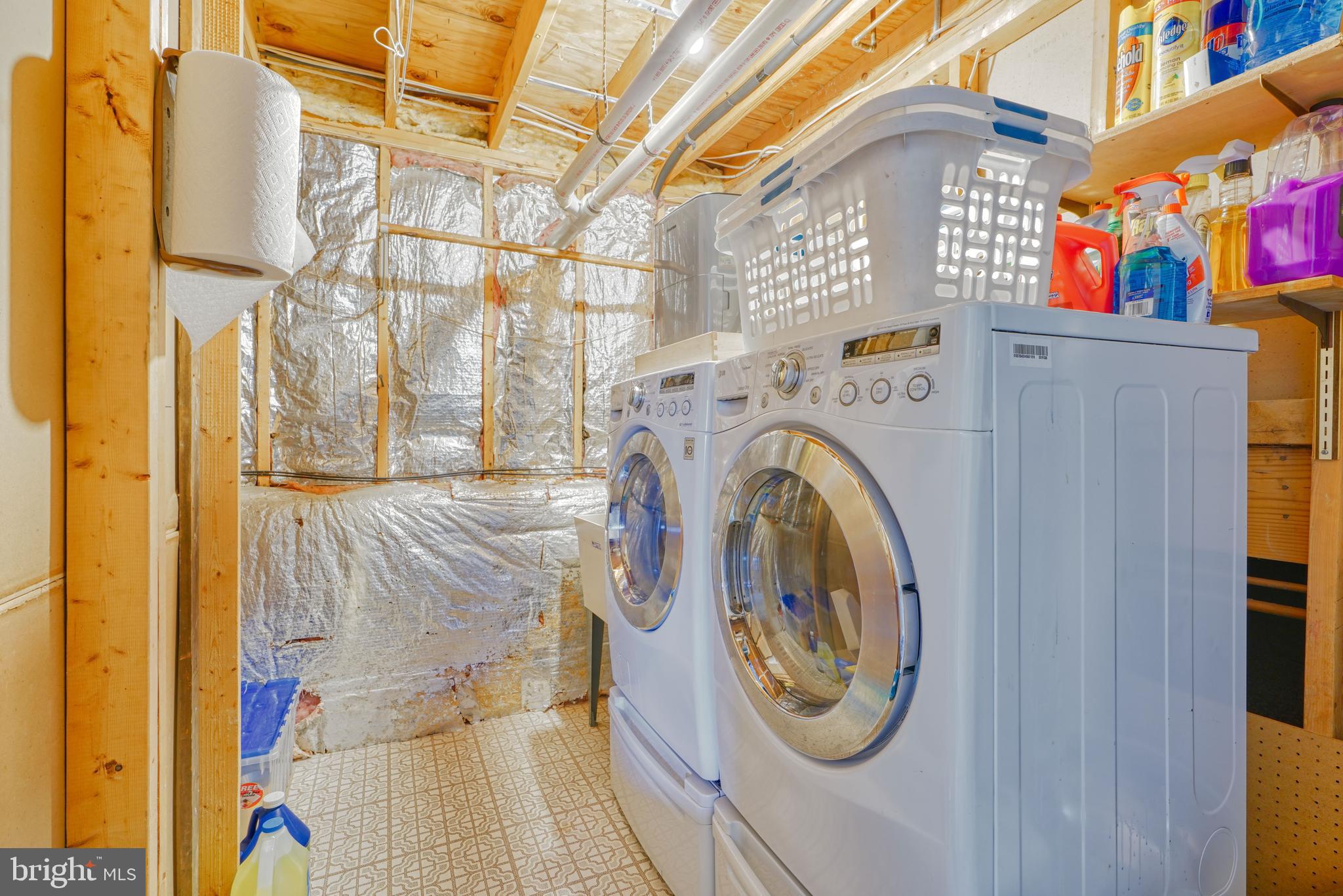 UPTON VILLAGE NORTH - Residential