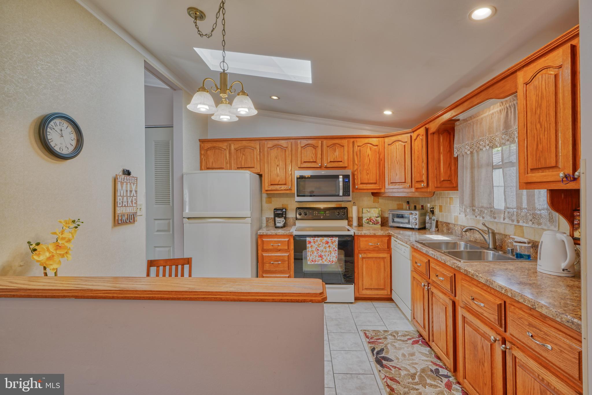 UPTON VILLAGE NORTH - Residential