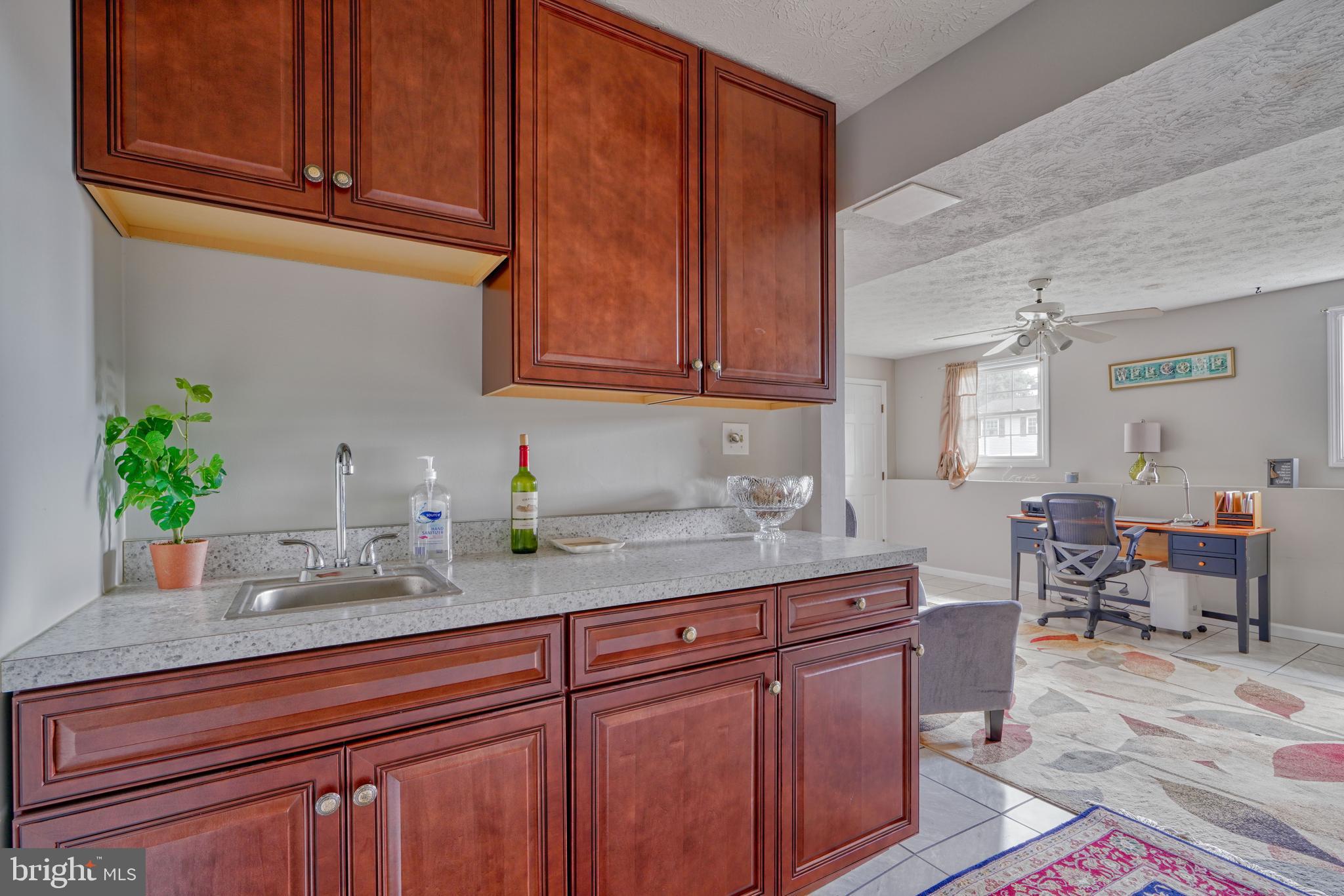 UPTON VILLAGE NORTH - Residential