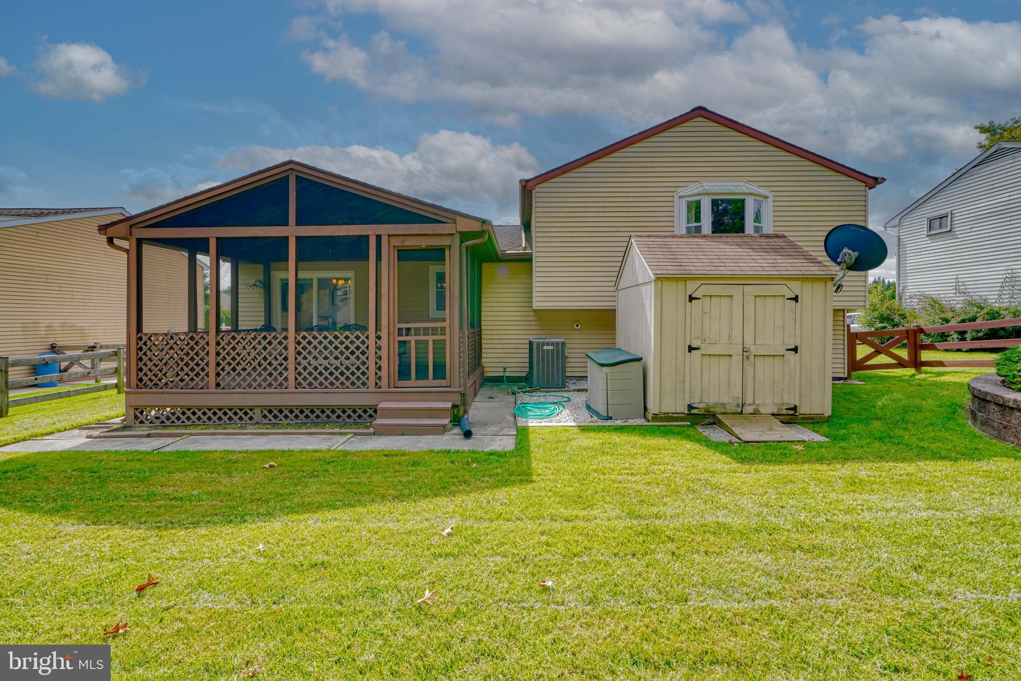 UPTON VILLAGE NORTH - Residential