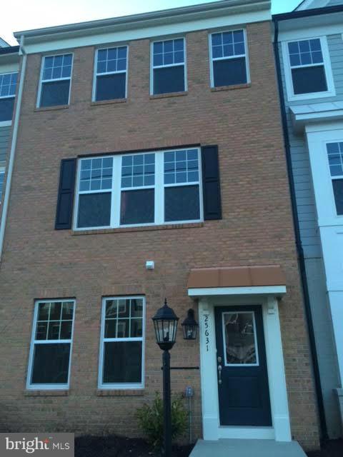 EAST GATE ONE - Residential Lease