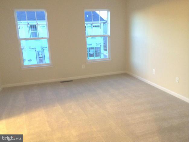 EAST GATE ONE - Residential Lease