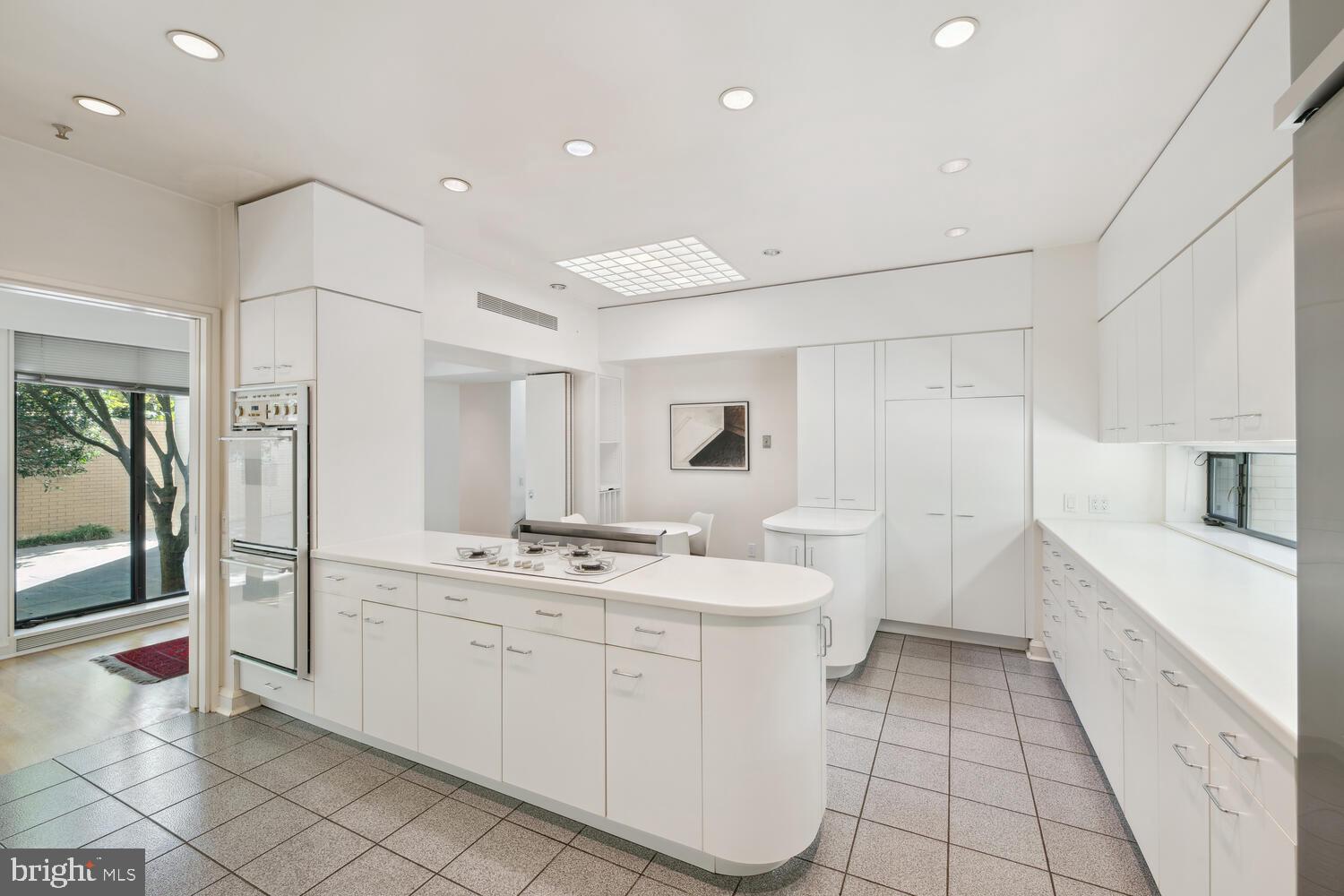 GEORGETOWN - Residential