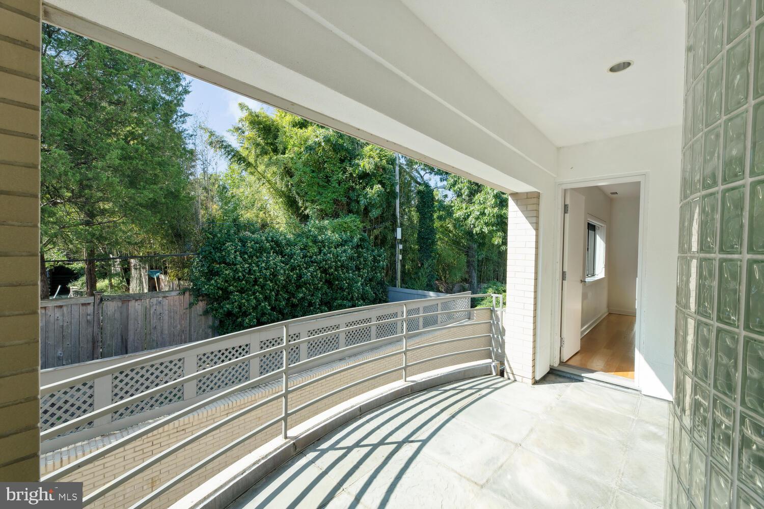 GEORGETOWN - Residential