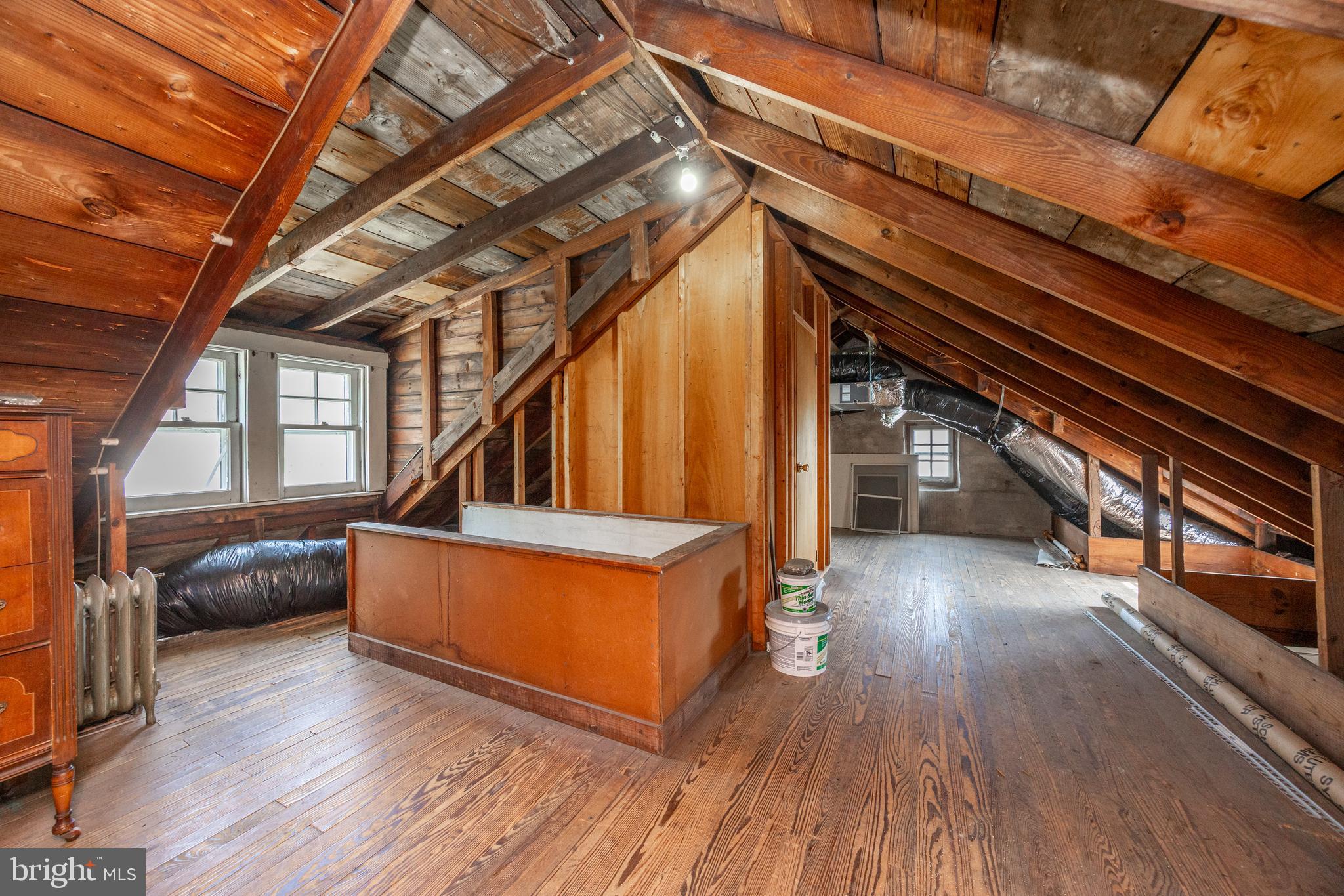 ROSEDALE - Residential