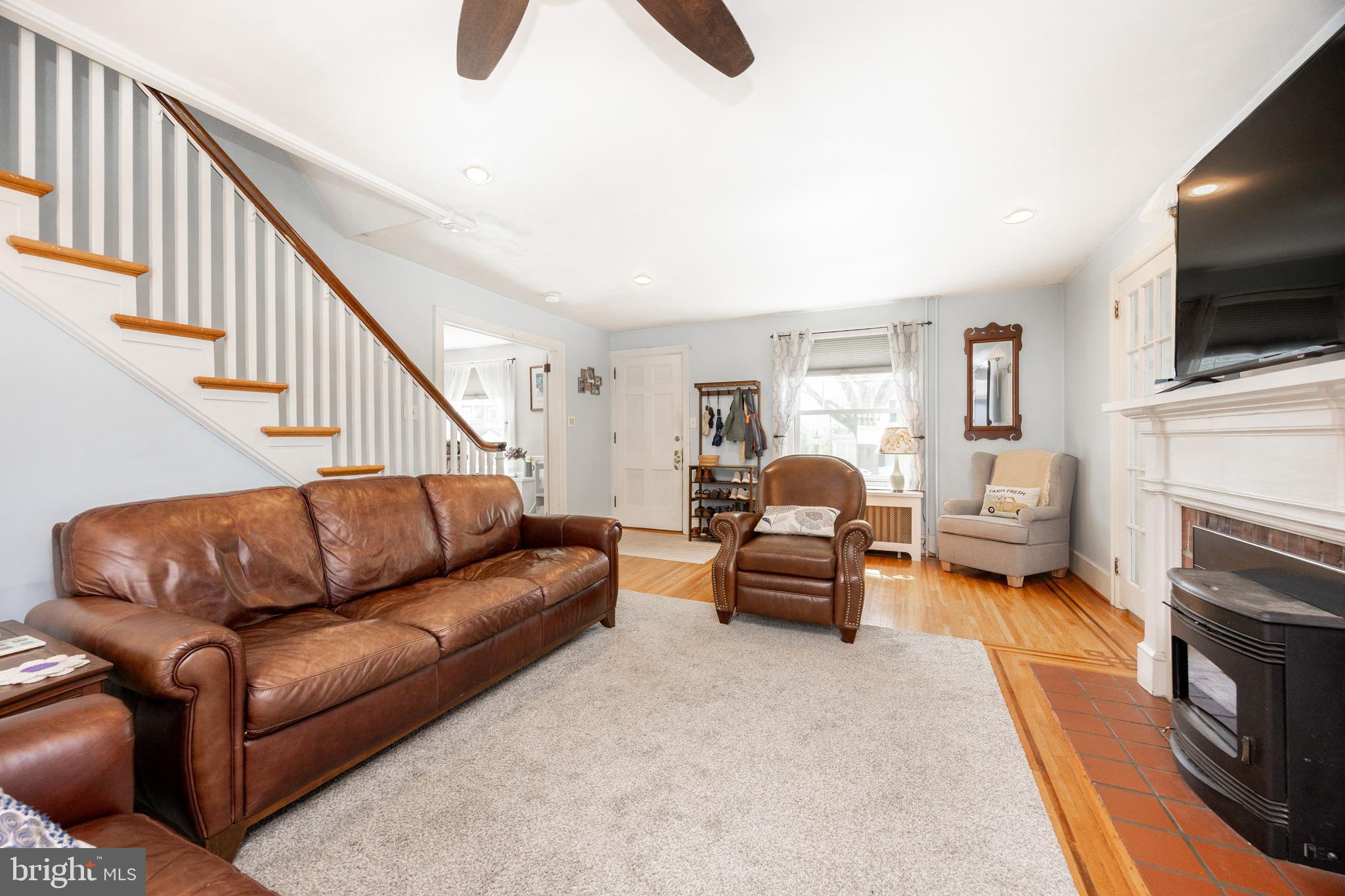 ROSEDALE - Residential