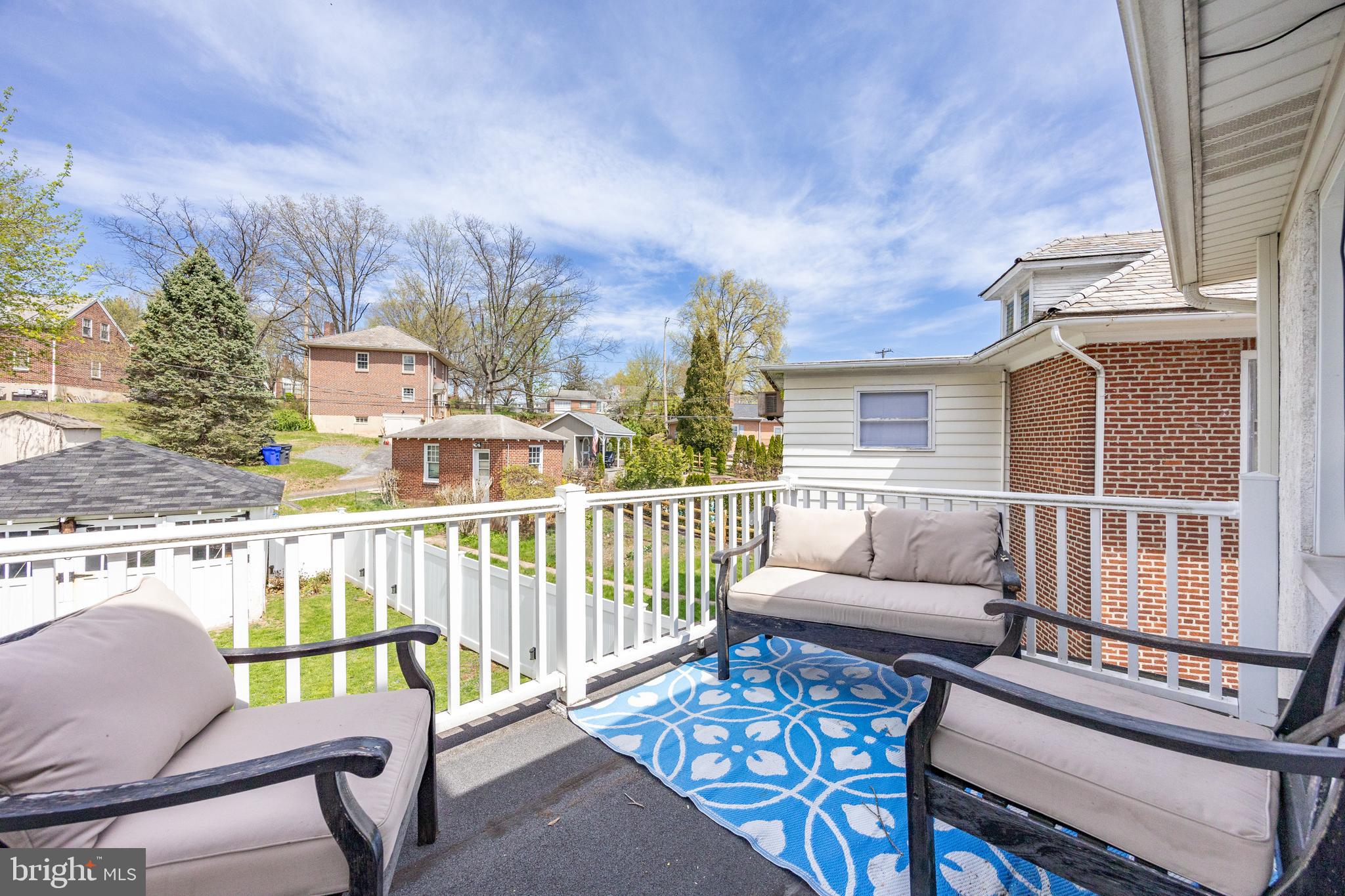 ROSEDALE - Residential