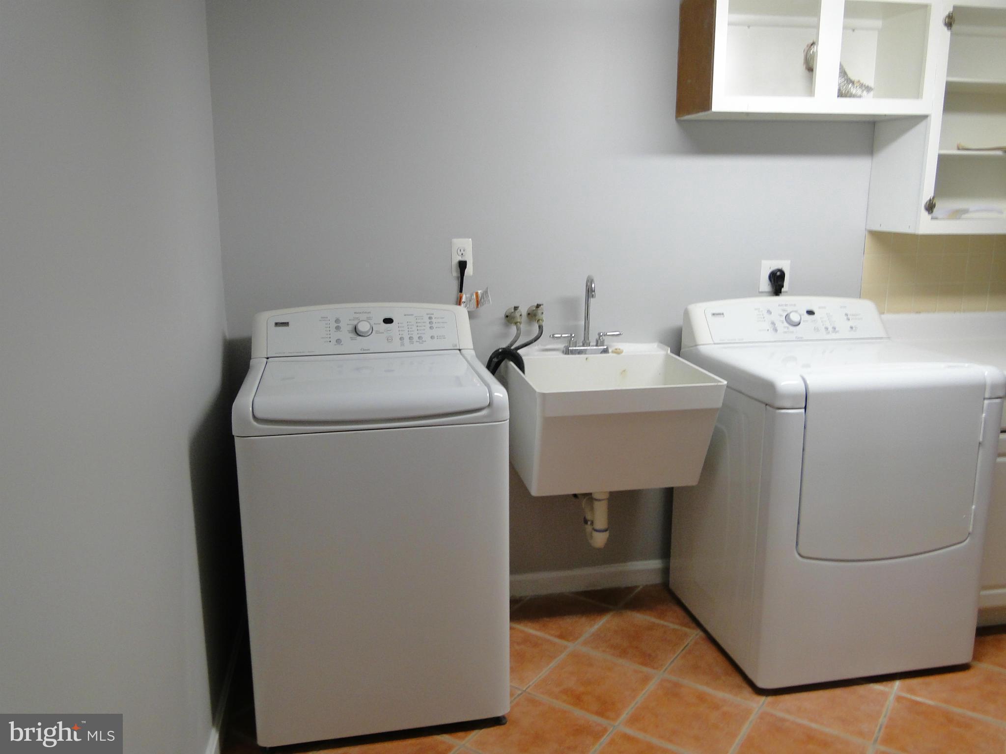 TYLER PARK - Residential Lease