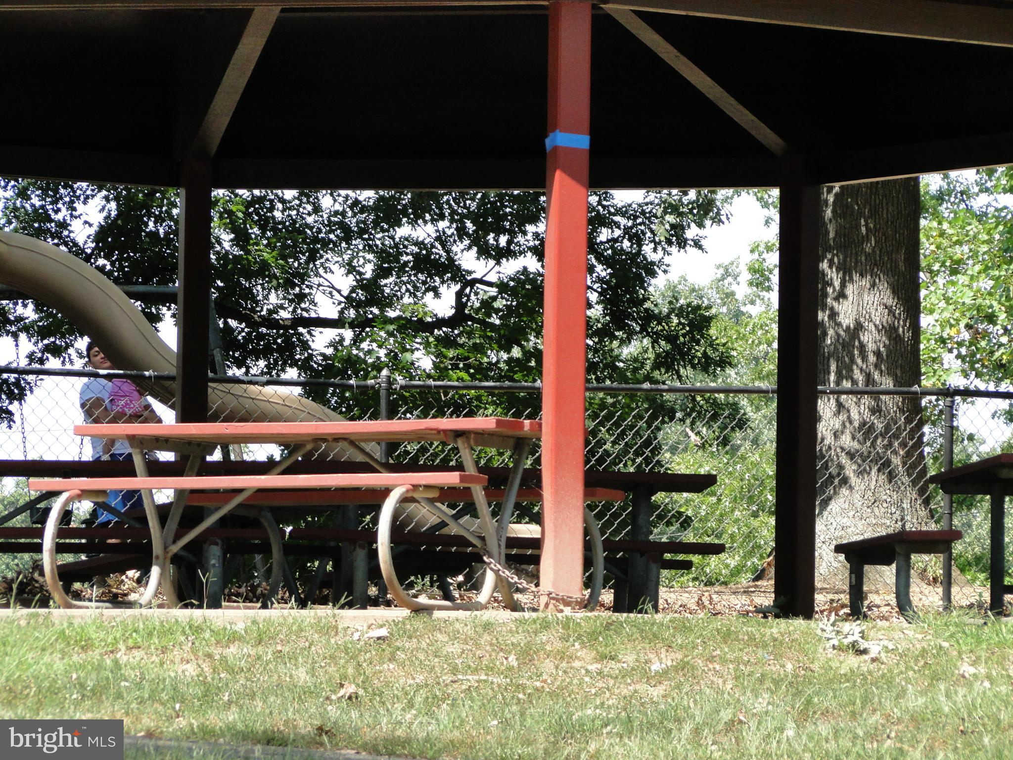 TYLER PARK - Residential Lease