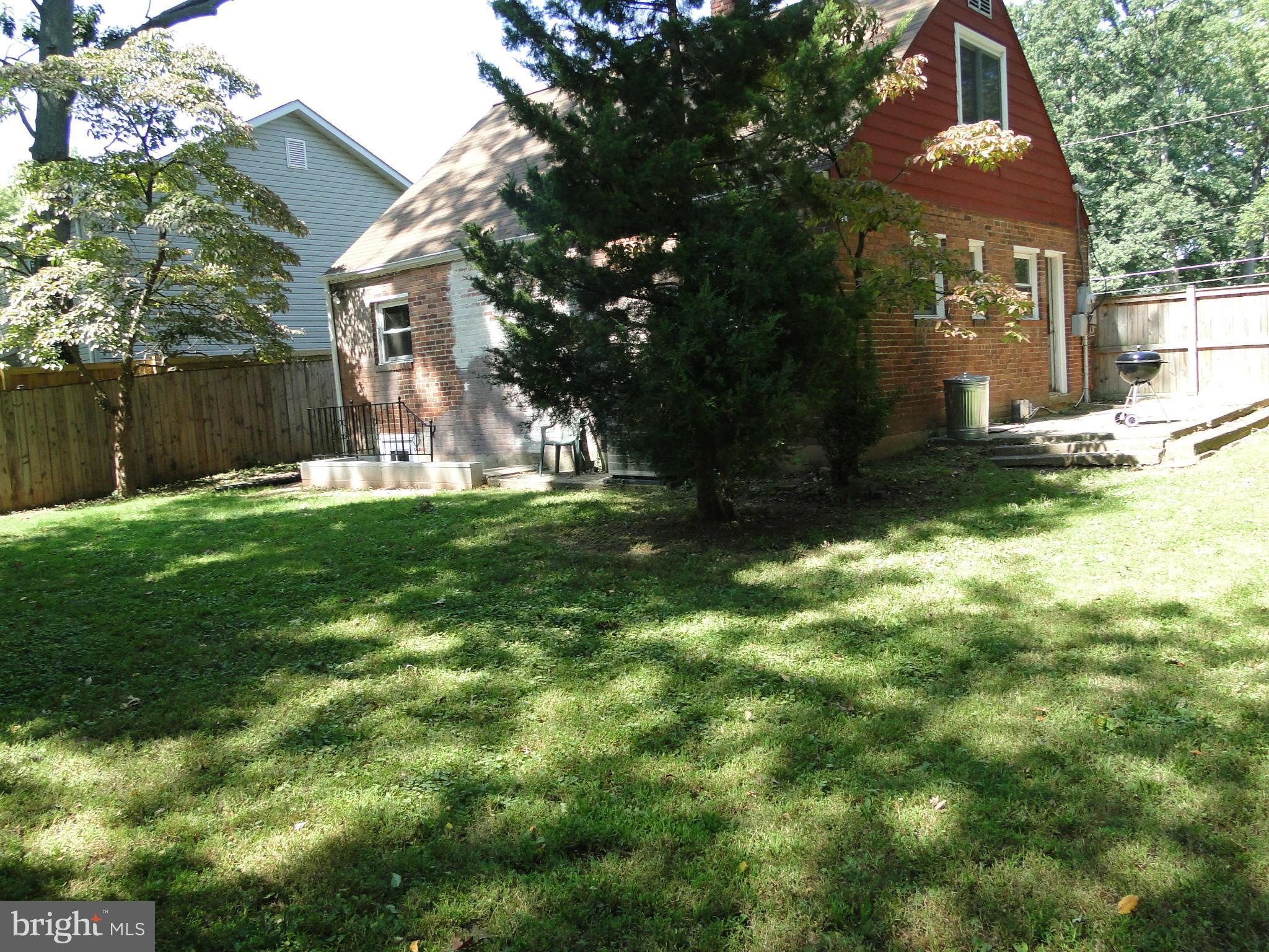 TYLER PARK - Residential Lease