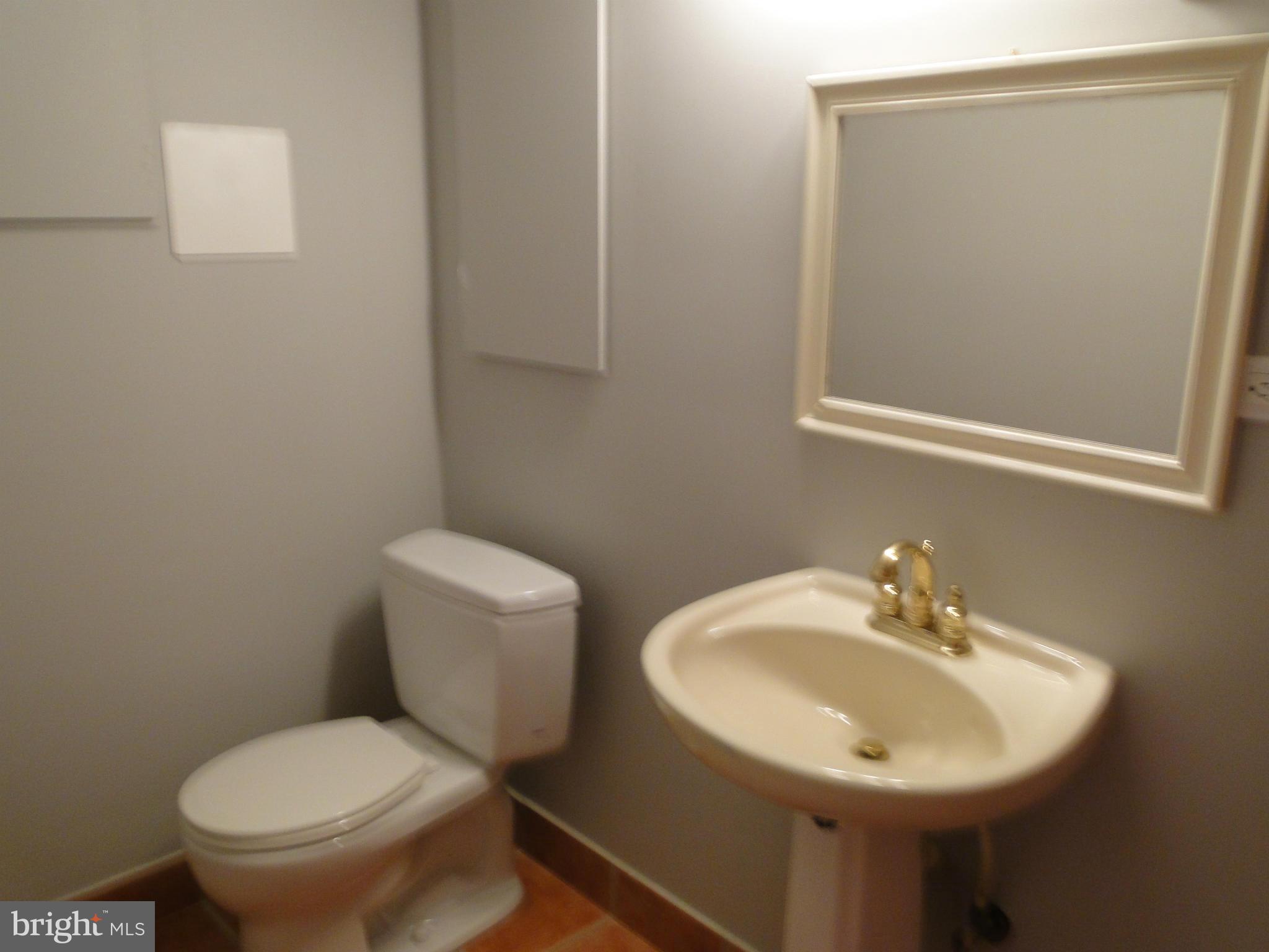 TYLER PARK - Residential Lease