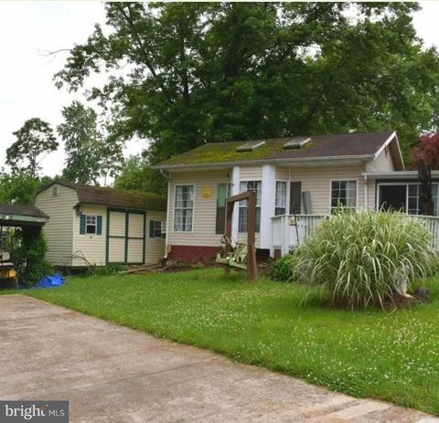 Block 5 Lots 2 & 3 POISON OAK ROAD FALLING WATERS WV 25419