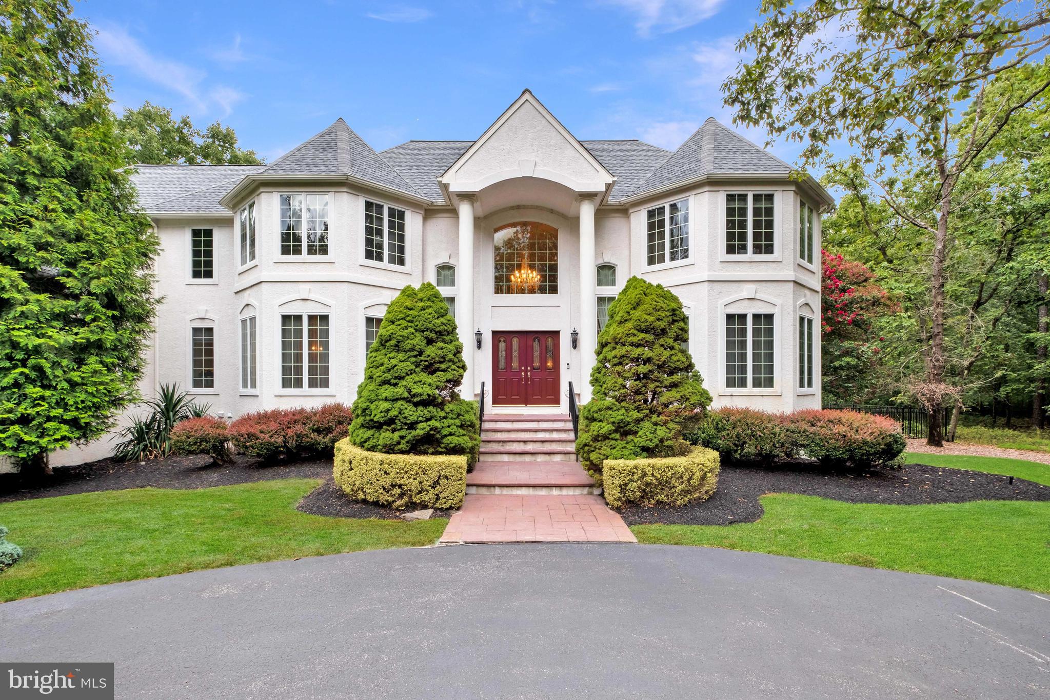 5 TYLER COURT