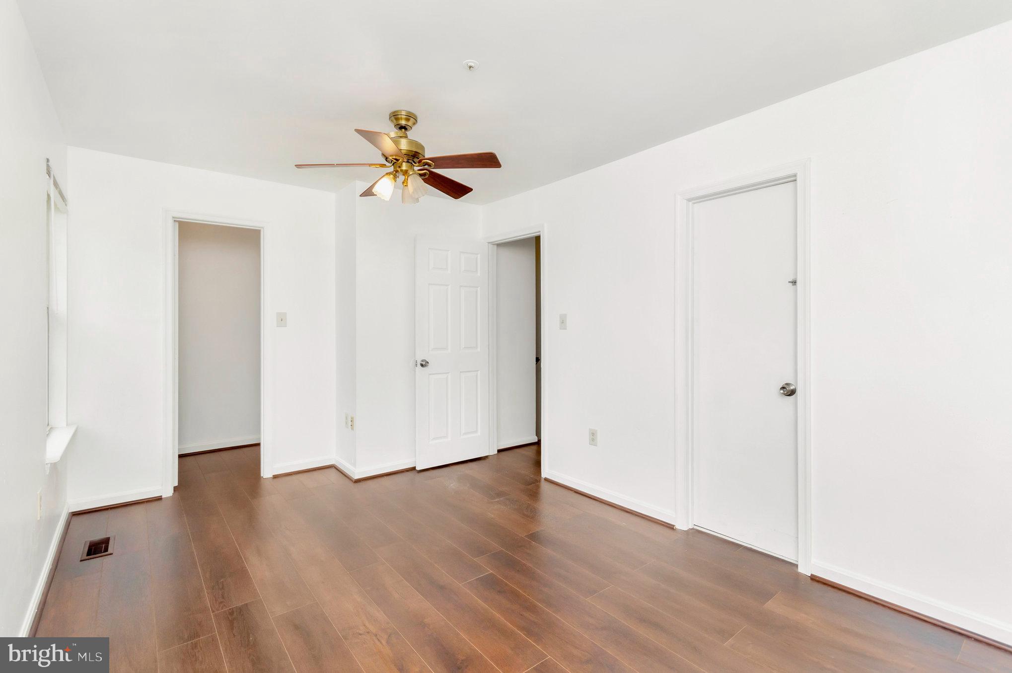 COLONY SQUARE - Residential Lease