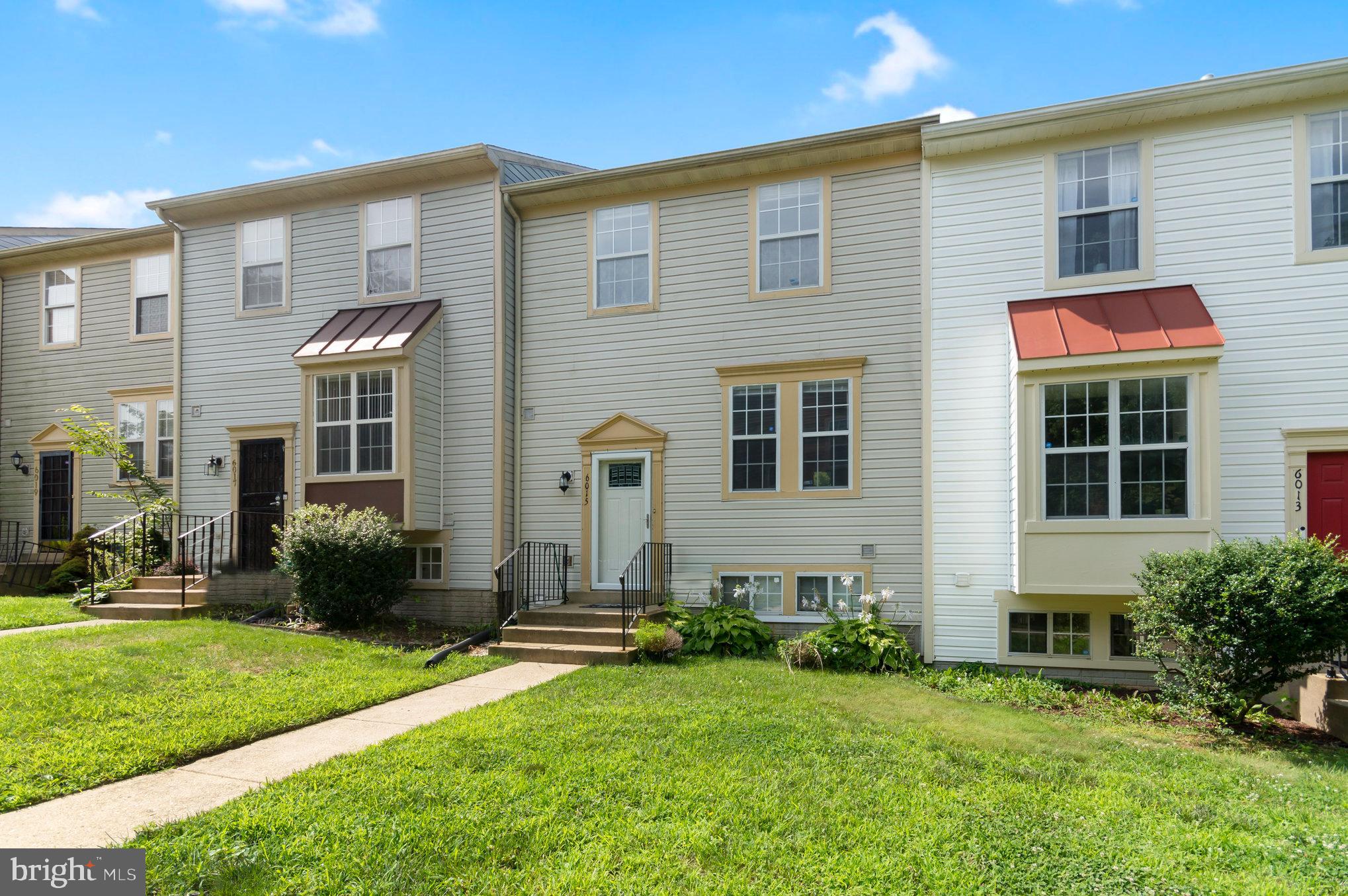 COLONY SQUARE - Residential Lease