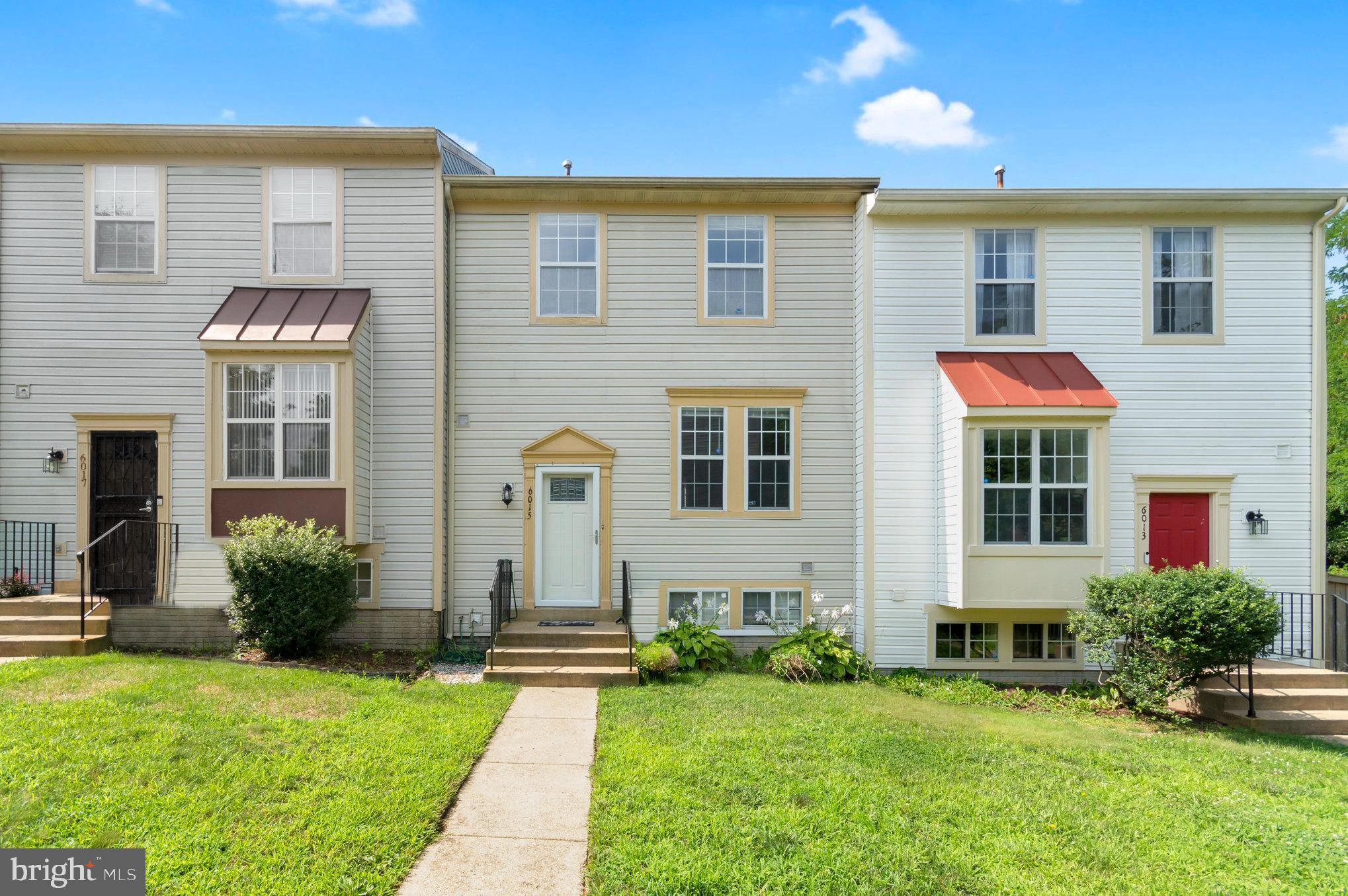 COLONY SQUARE - Residential Lease