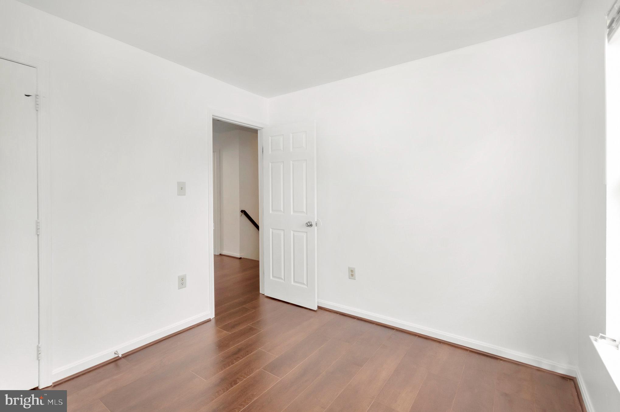 COLONY SQUARE - Residential Lease