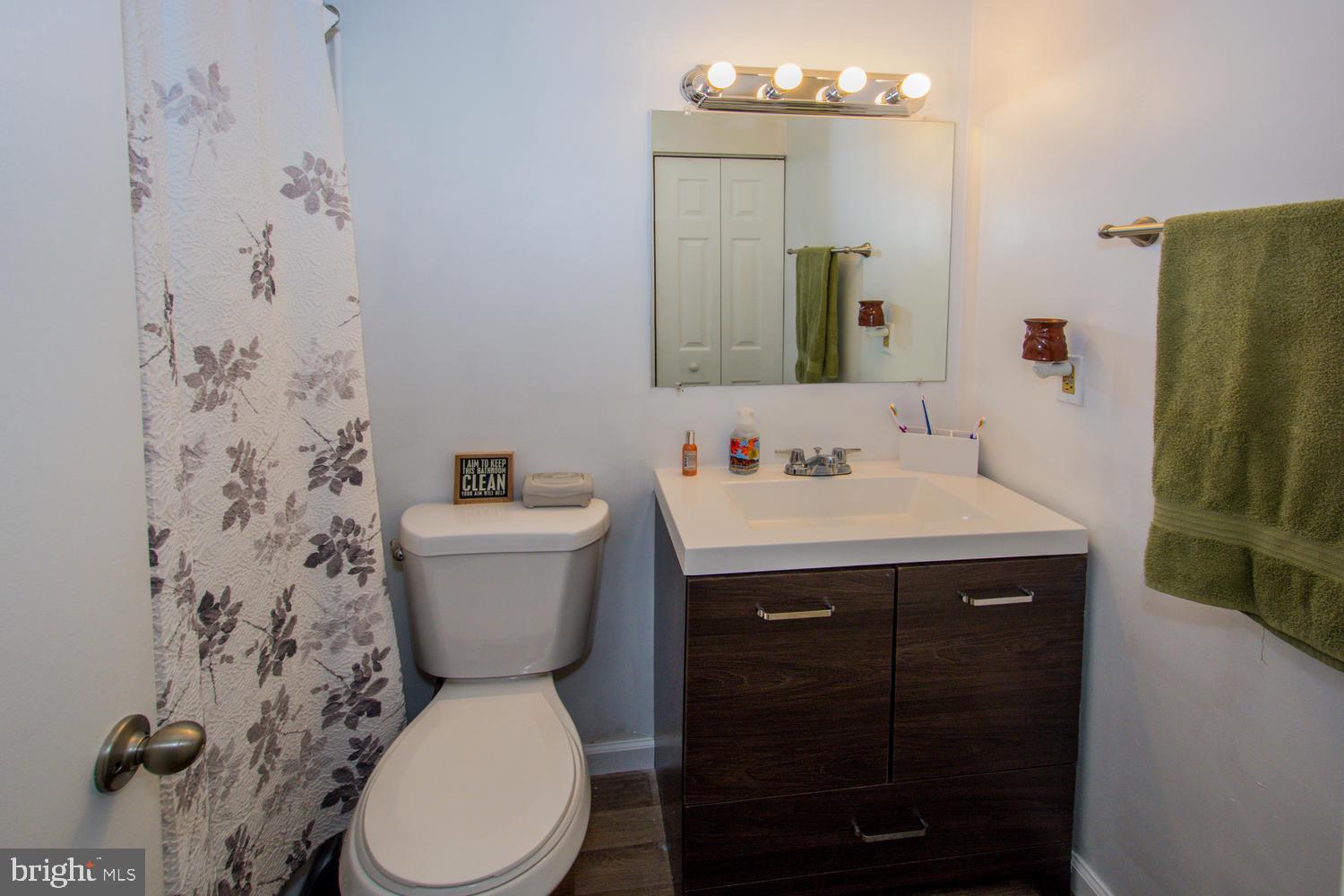 REVELL DOWNS - Residential