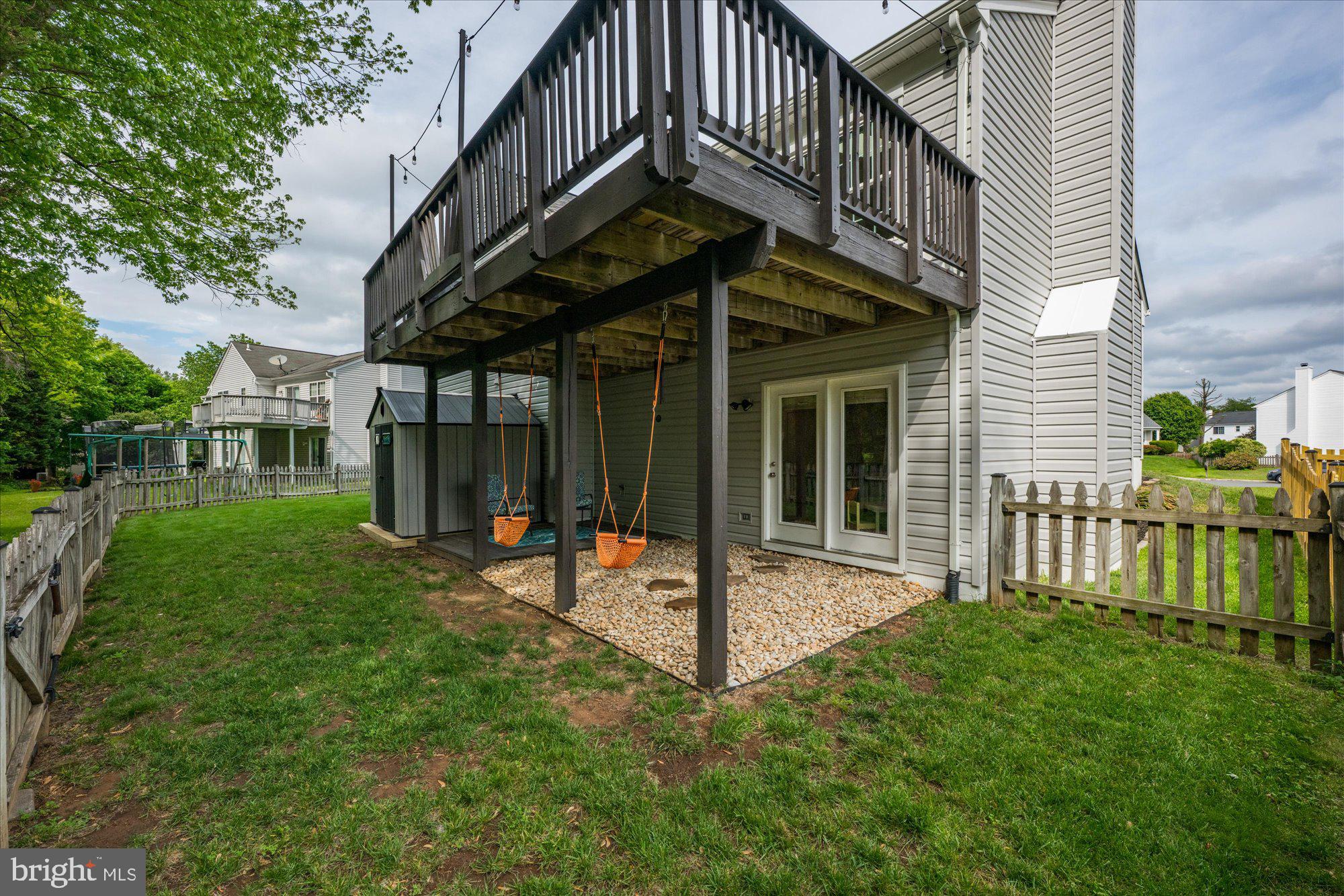 COUNTRYSIDE - Residential
