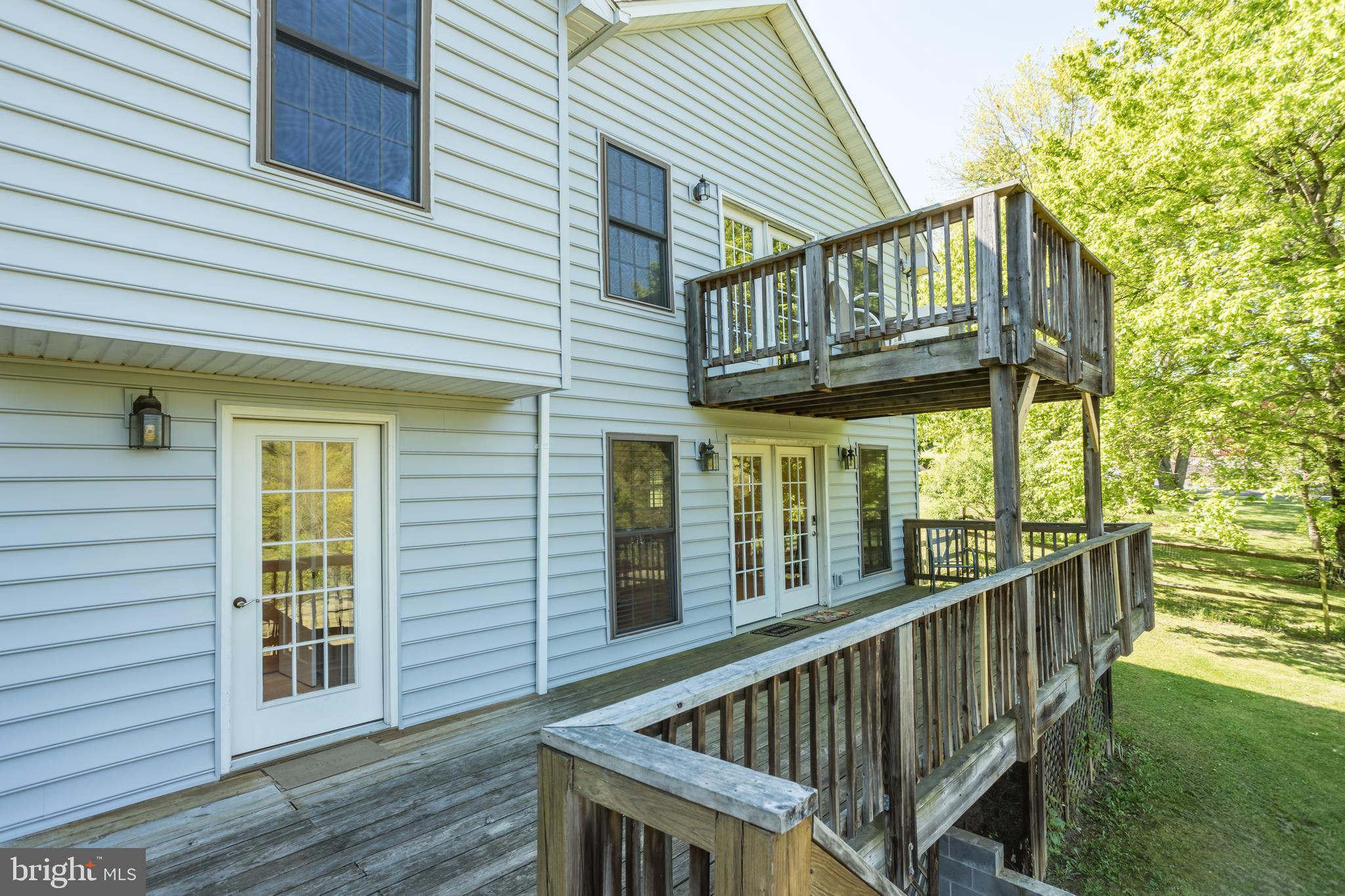 HIDDEN RIVER - Residential