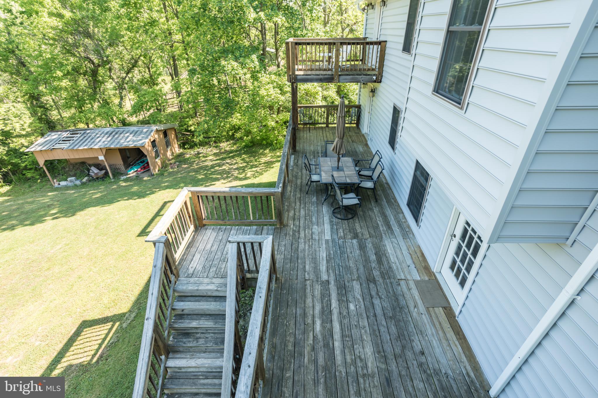 HIDDEN RIVER - Residential