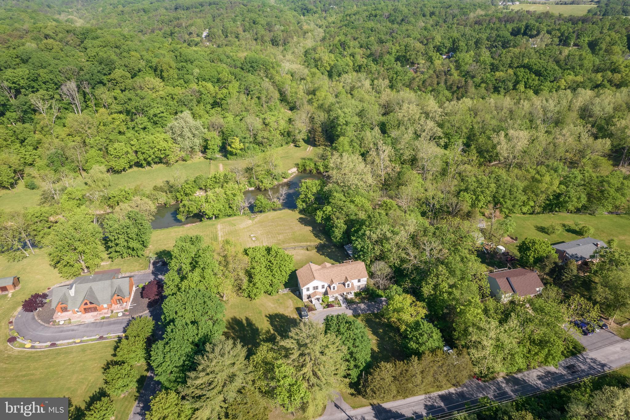 HIDDEN RIVER - Residential