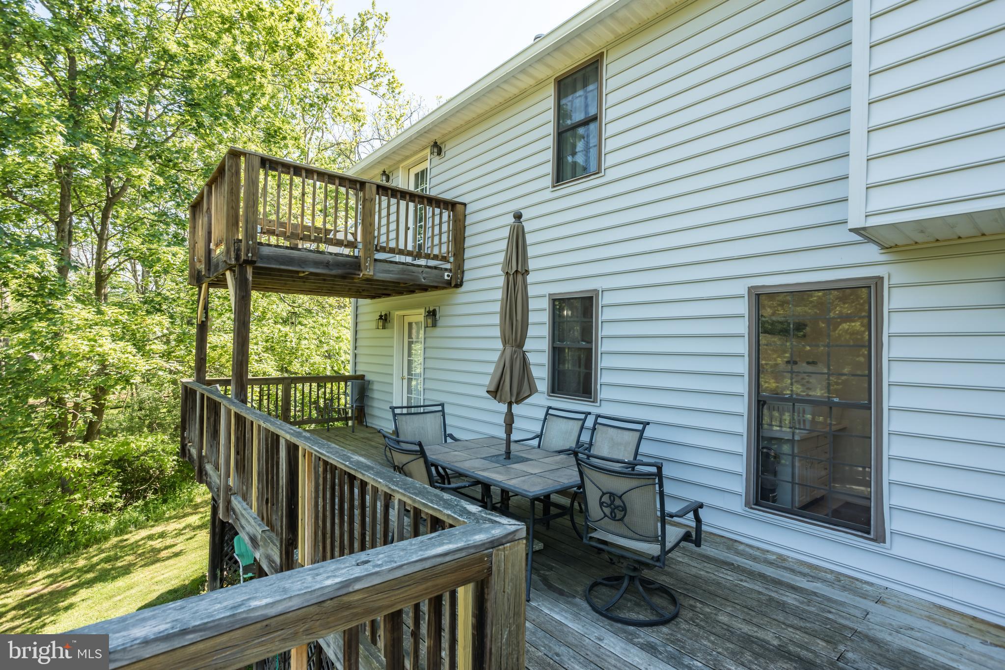 HIDDEN RIVER - Residential