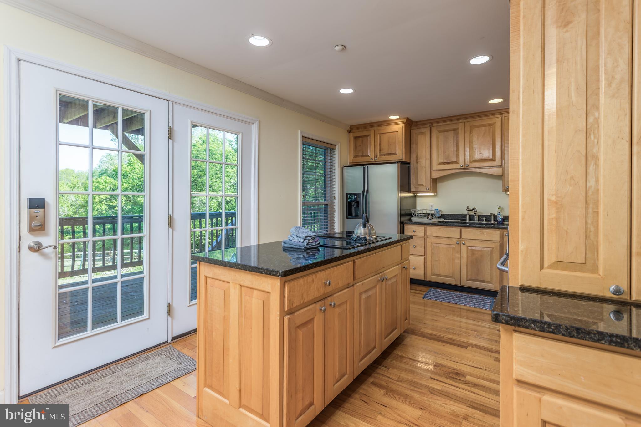 HIDDEN RIVER - Residential