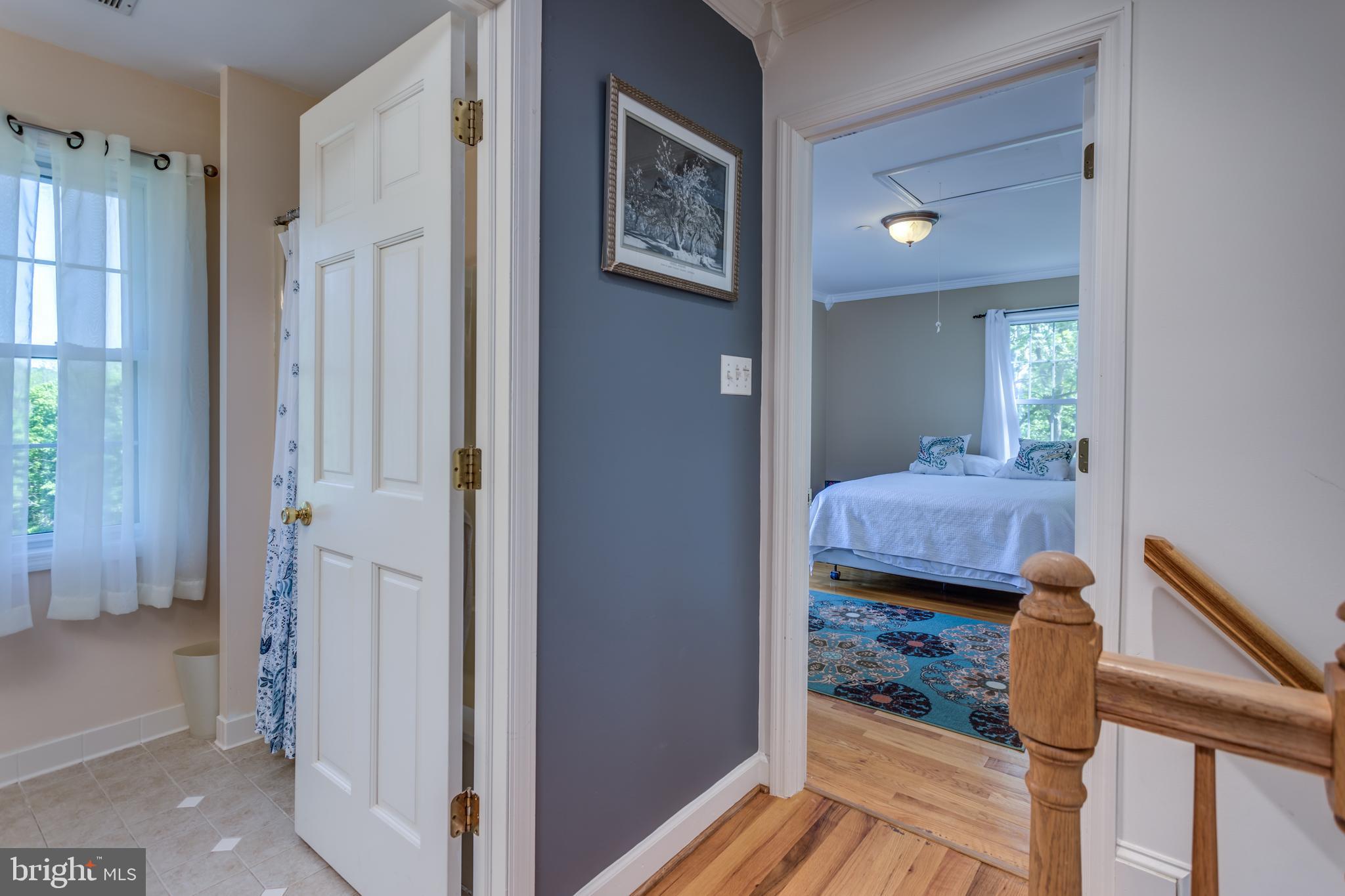 HIDDEN RIVER - Residential