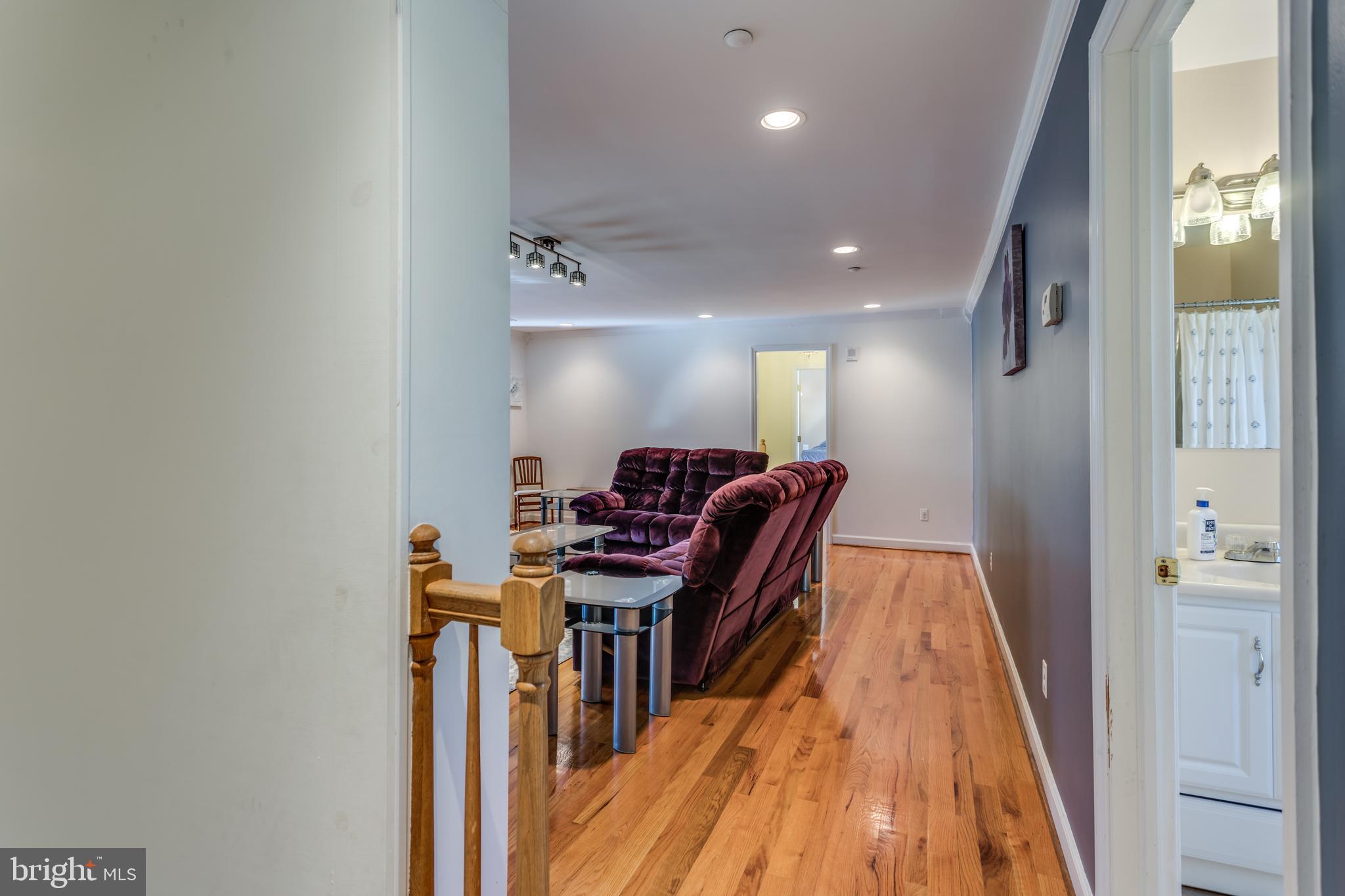 HIDDEN RIVER - Residential