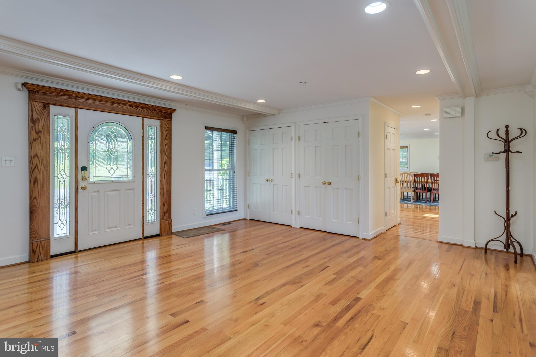 HIDDEN RIVER - Residential