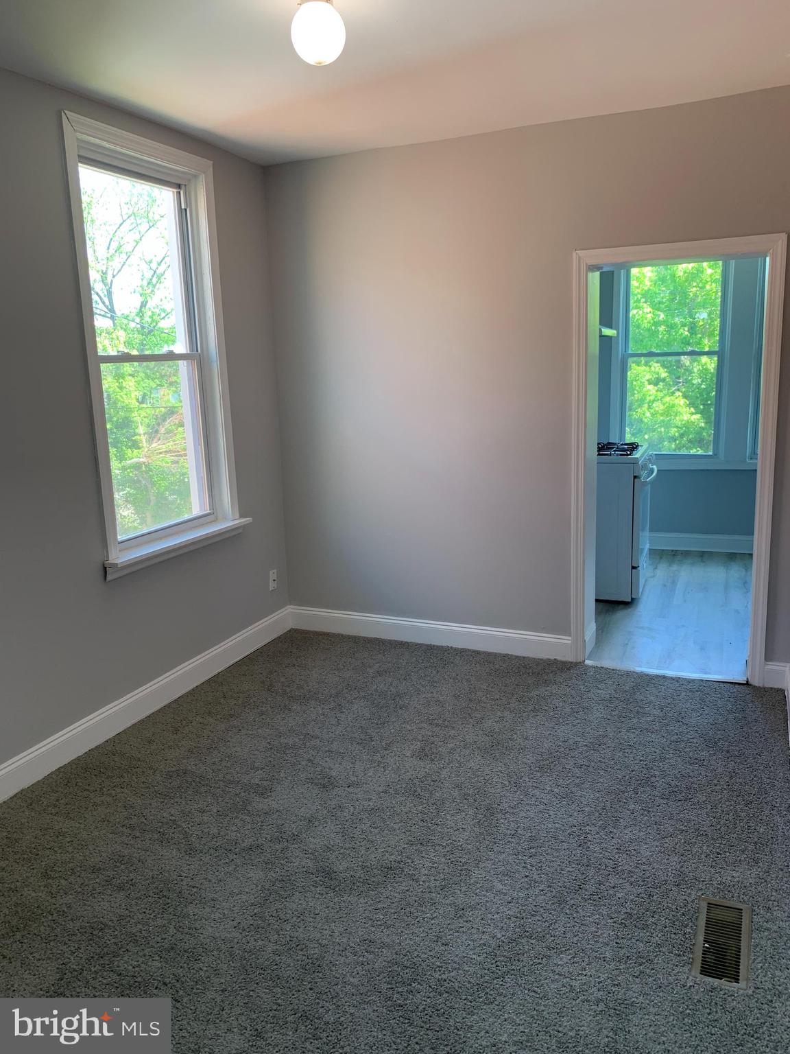 CENTRAL PARK HEIGHTS - Residential Income