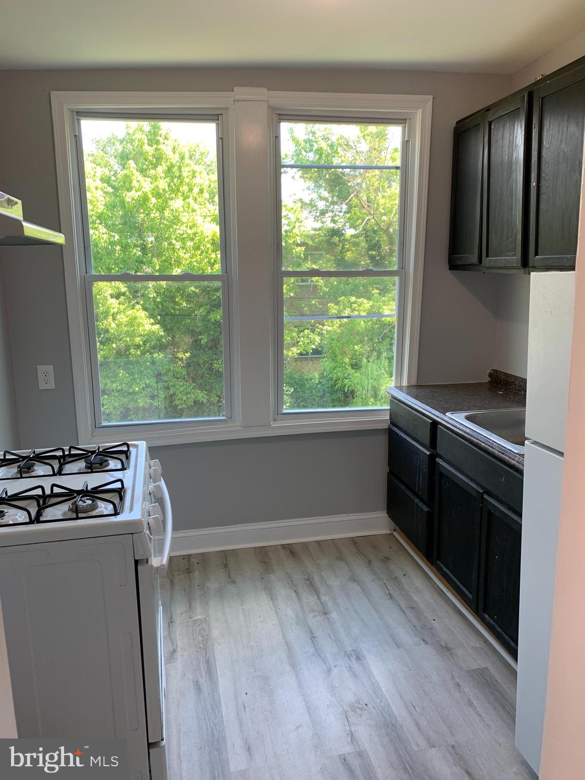 CENTRAL PARK HEIGHTS - Residential Income