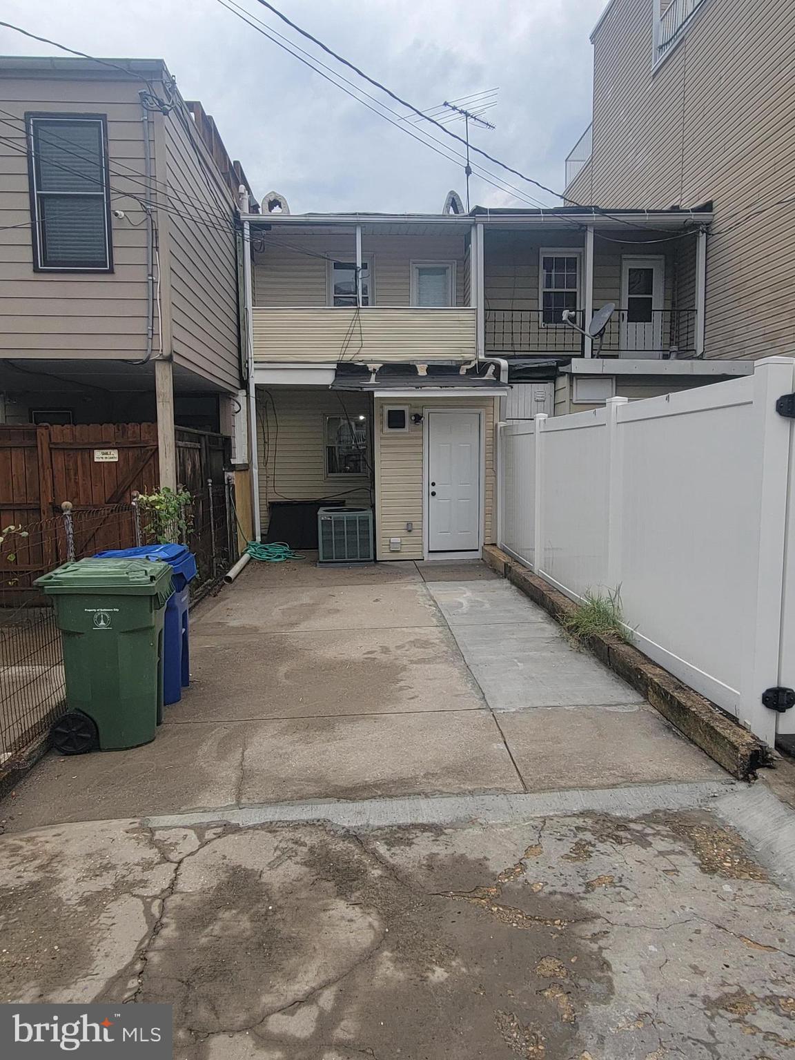 BREWERS HILL - Residential Lease