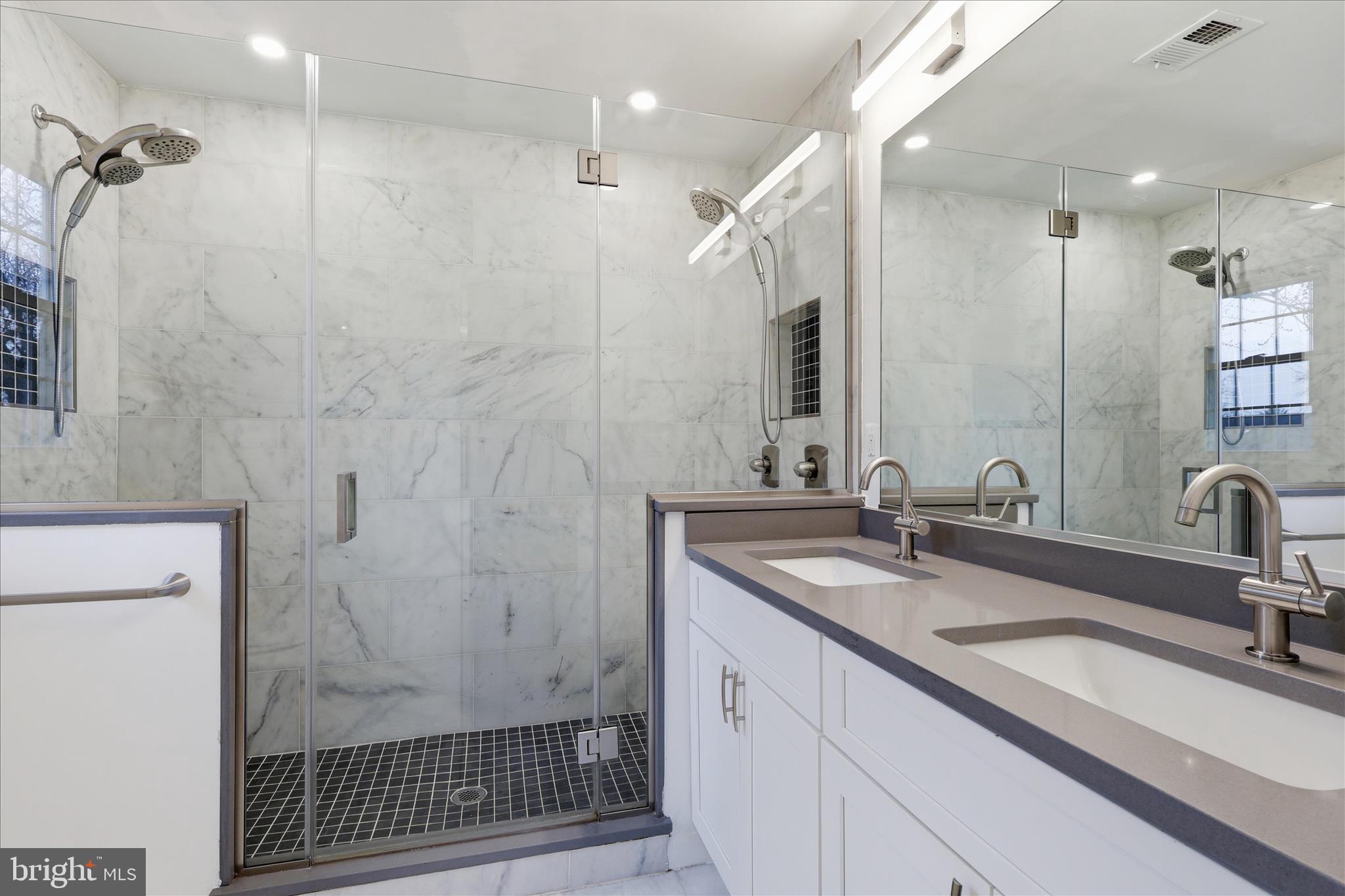 SARATOGA - Residential