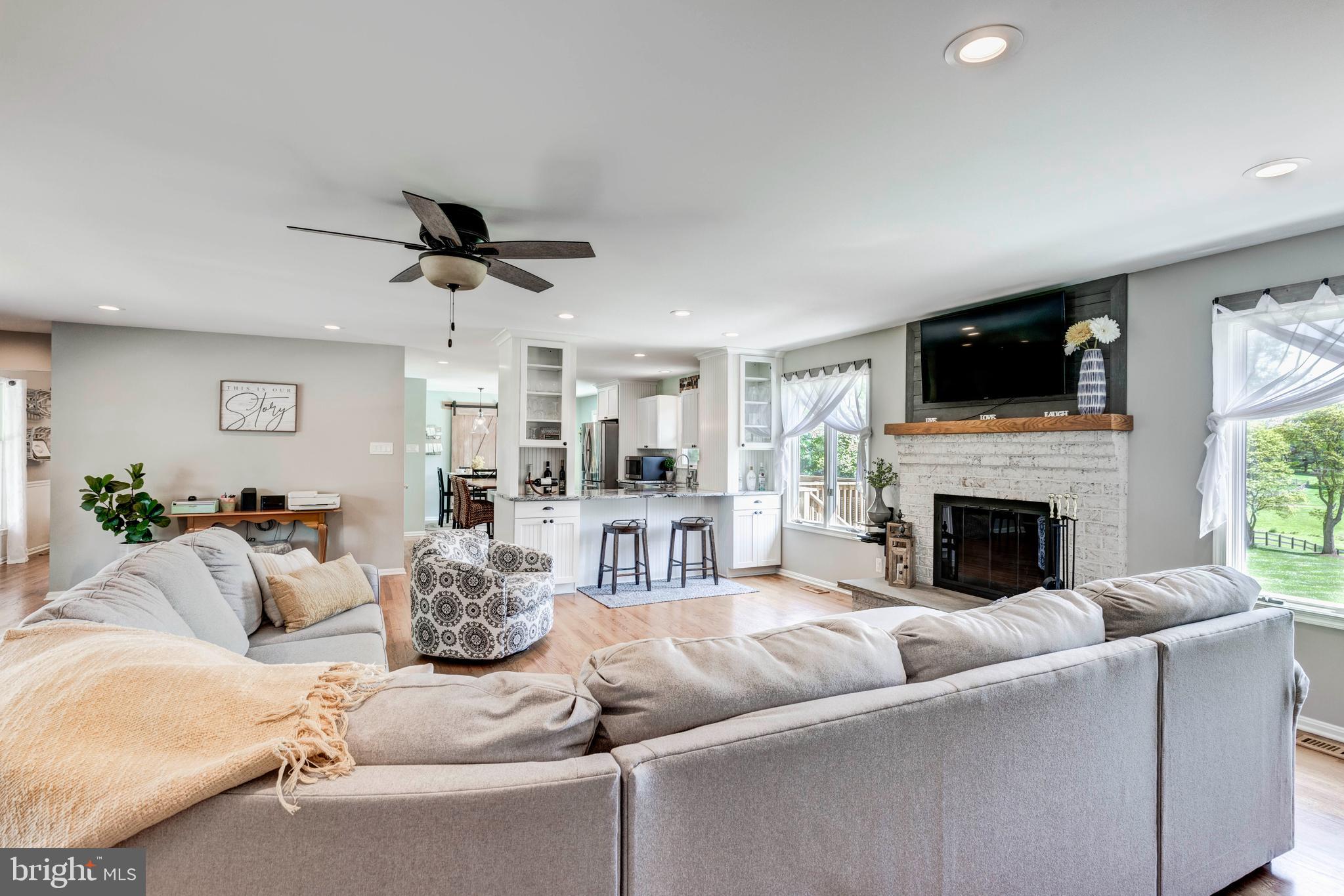 HIGH RIDGE - Residential