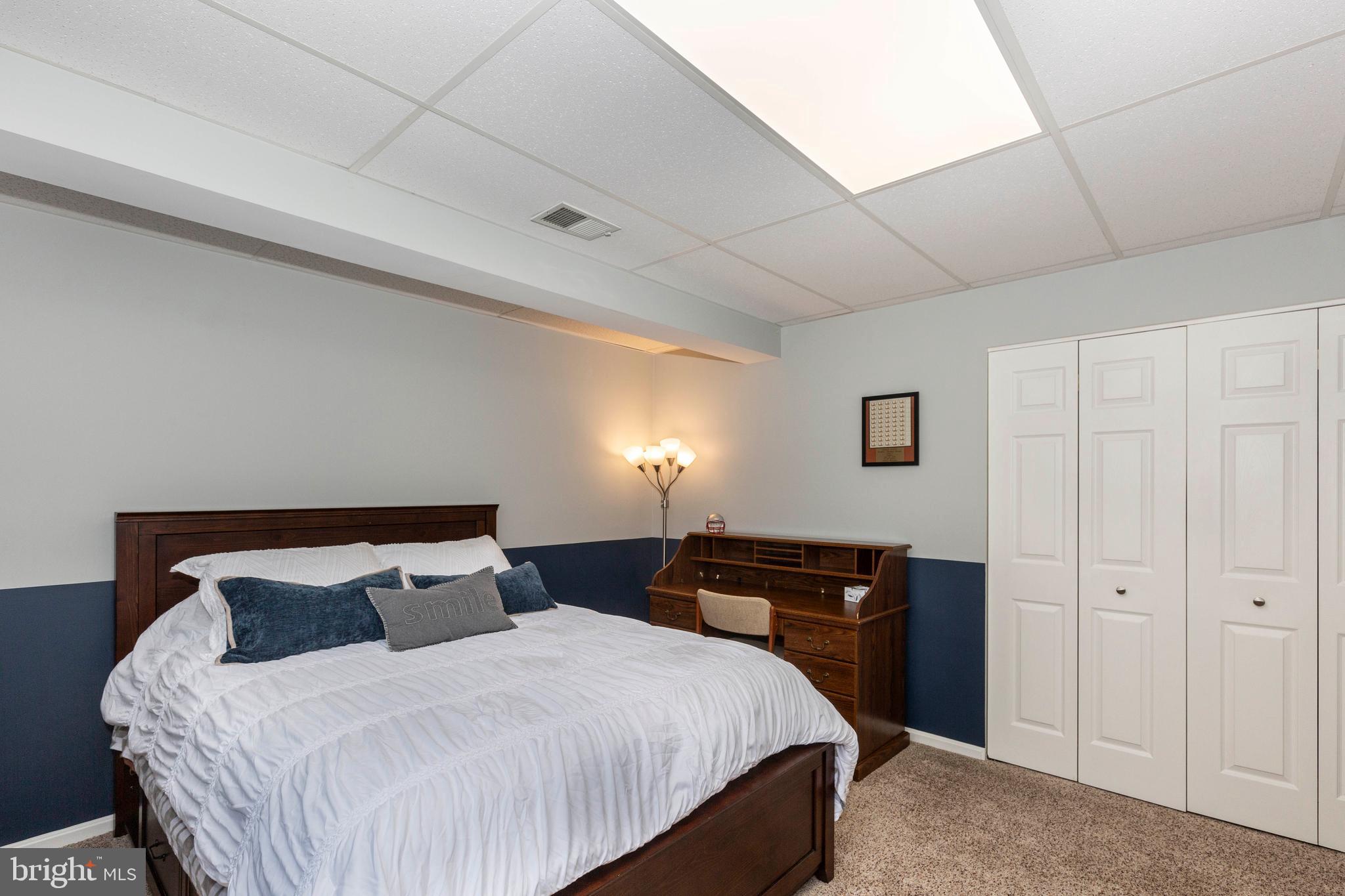 HIGH RIDGE - Residential