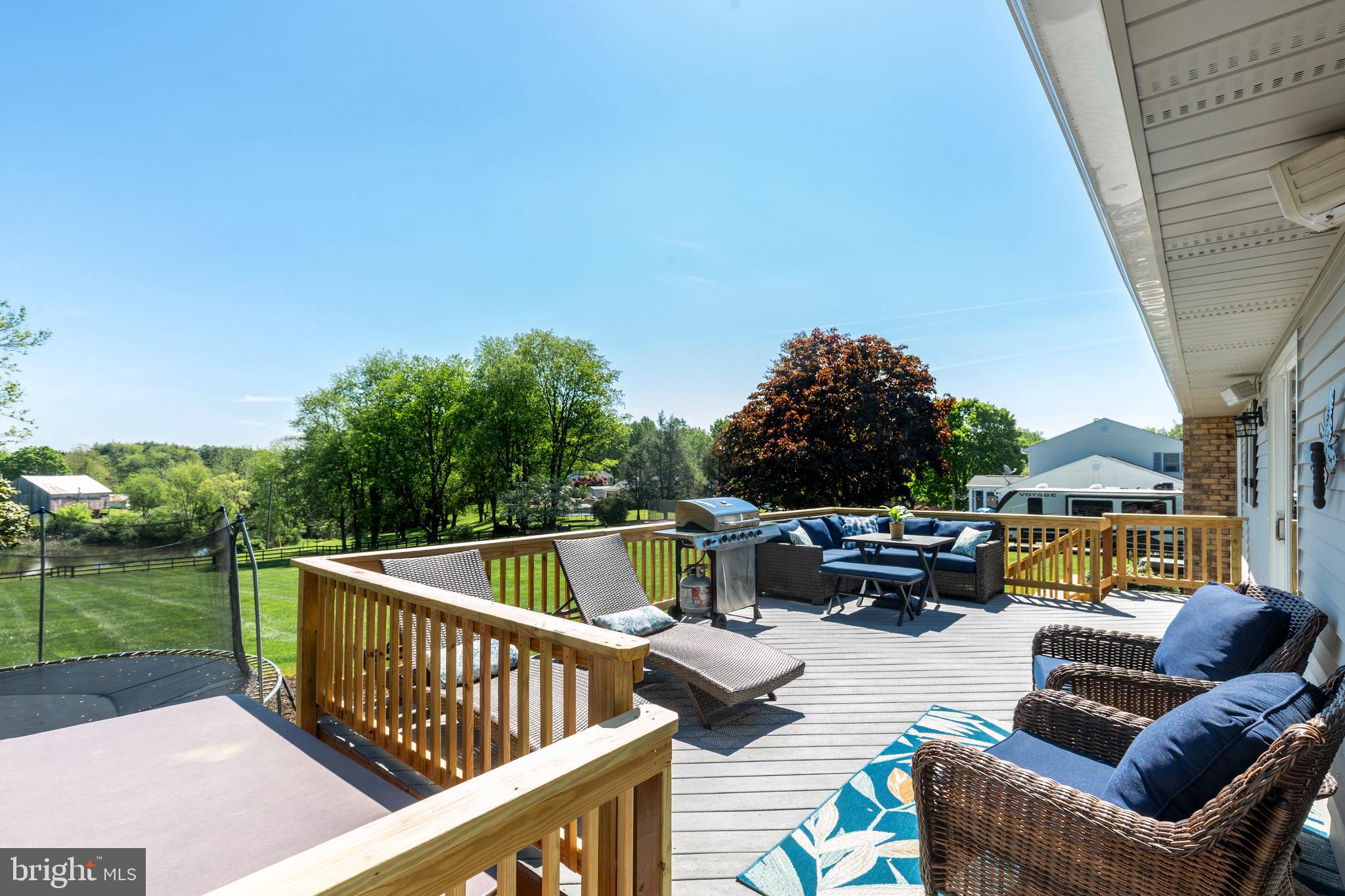 HIGH RIDGE - Residential