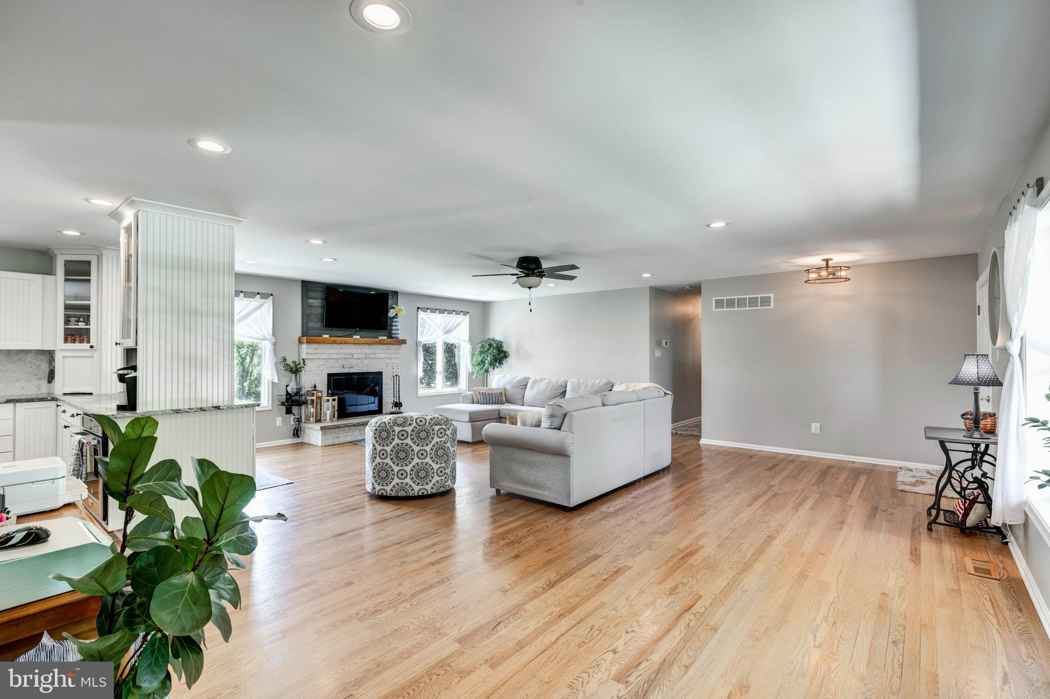 HIGH RIDGE - Residential