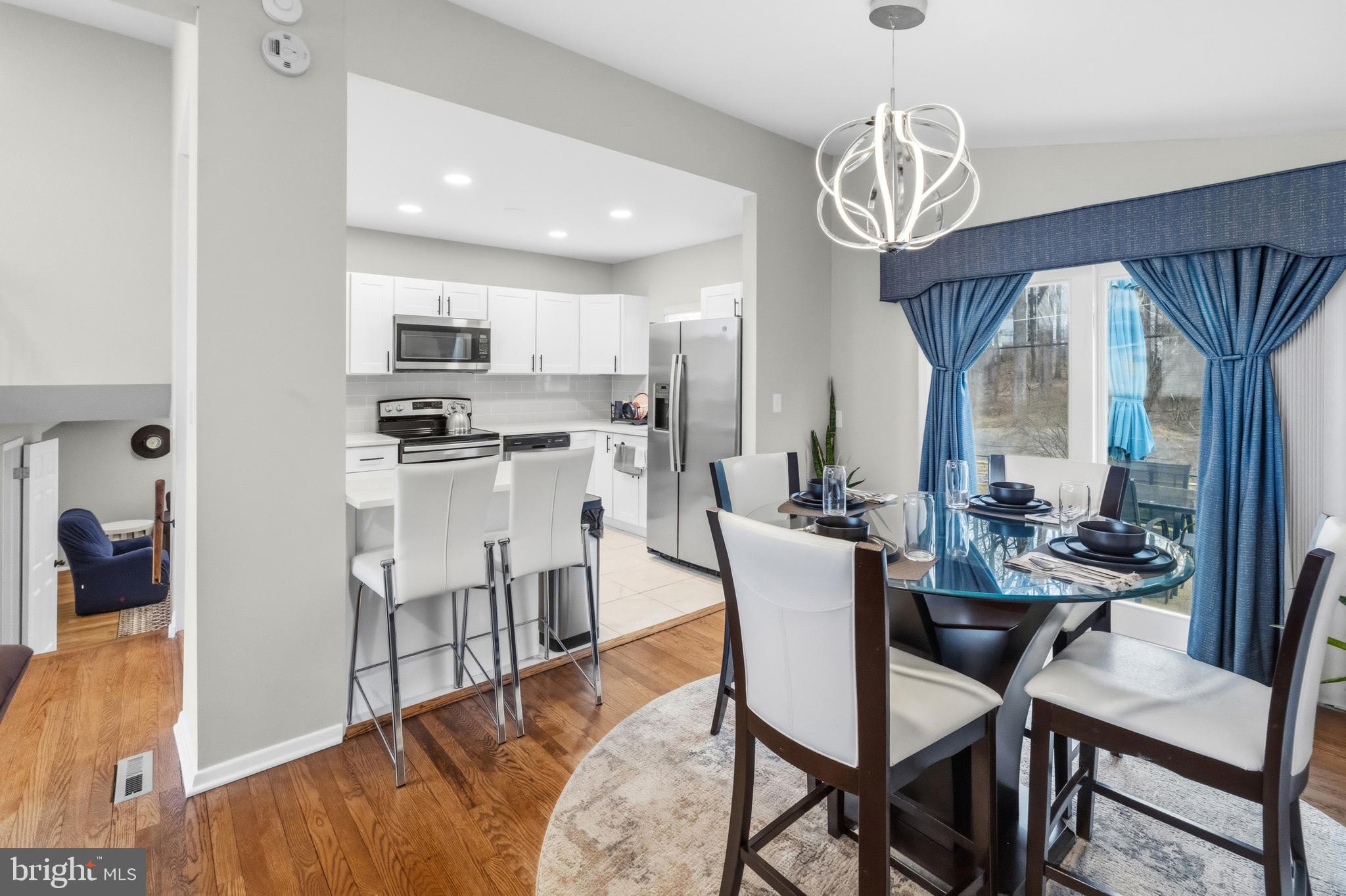 LIBERTY MANOR - Residential