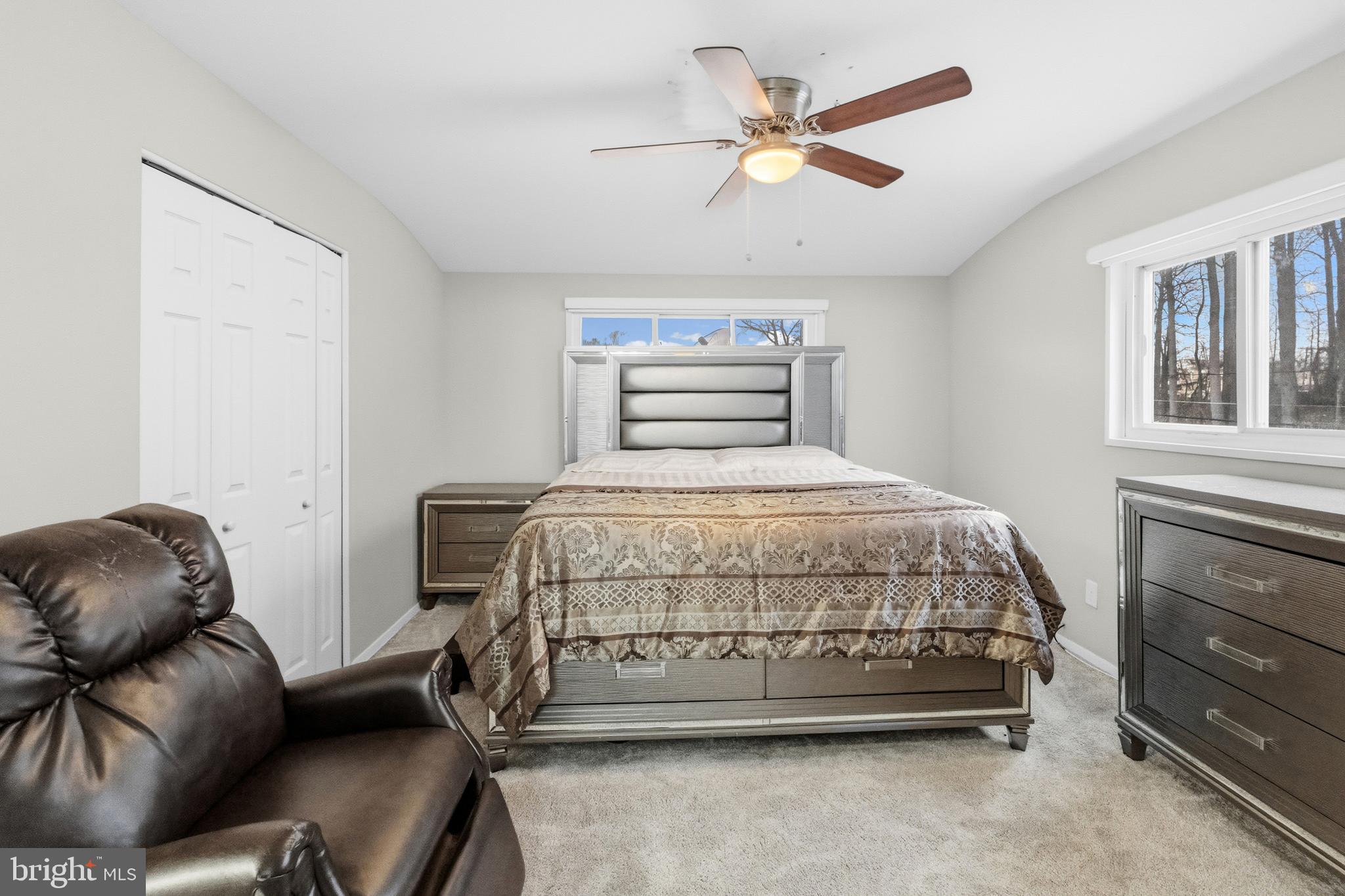 LIBERTY MANOR - Residential