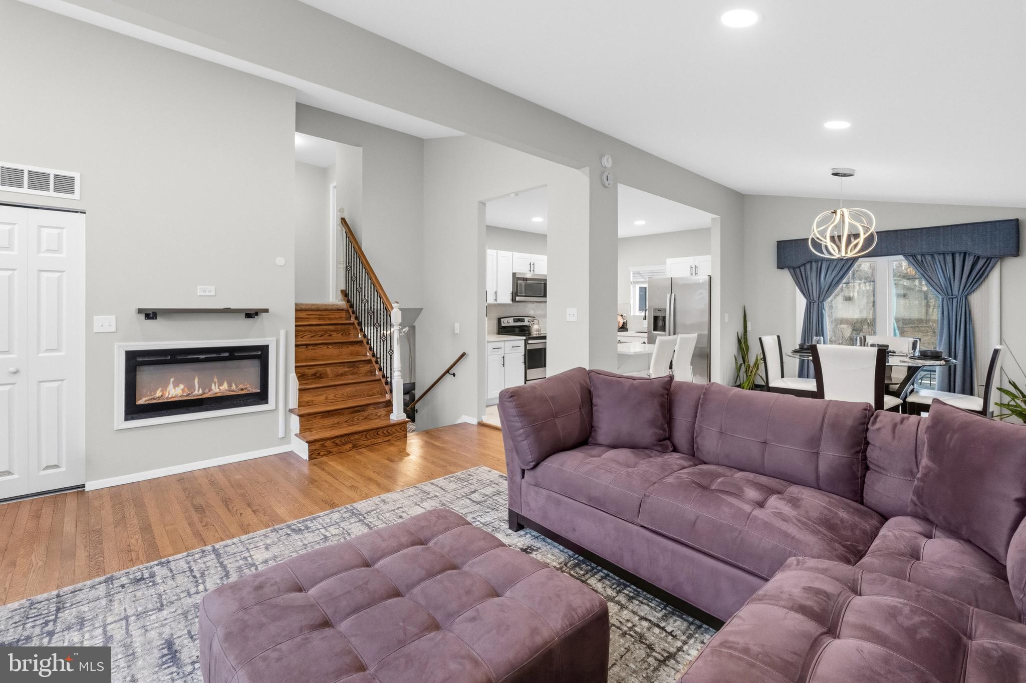 LIBERTY MANOR - Residential