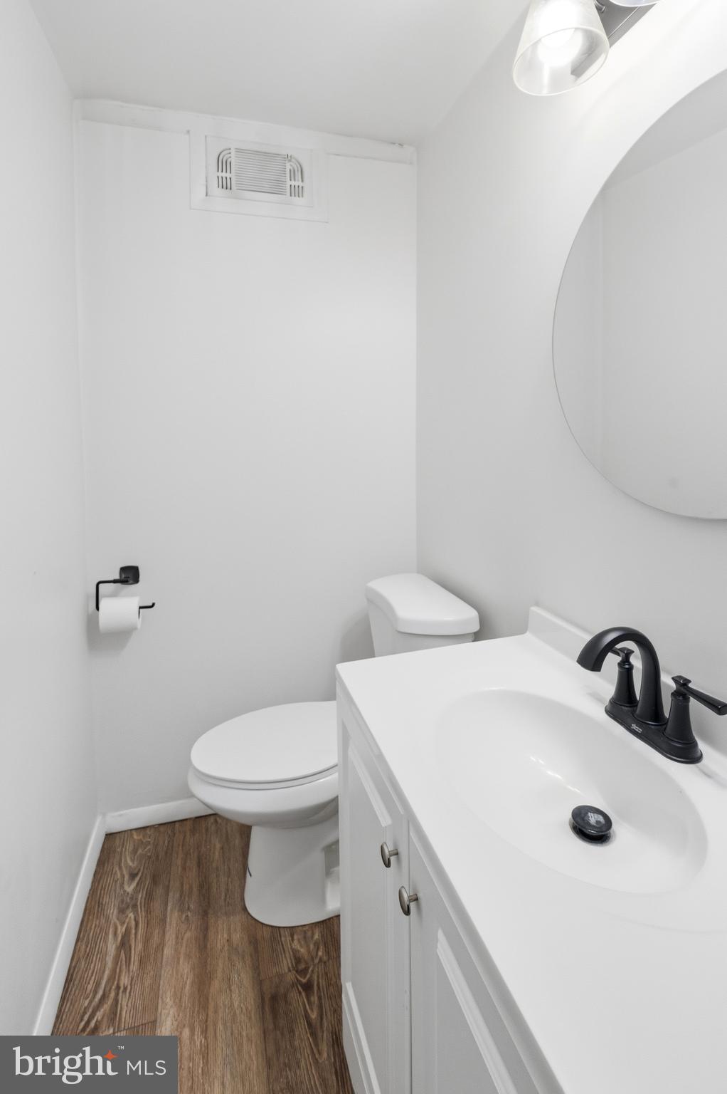 LIBERTY MANOR - Residential