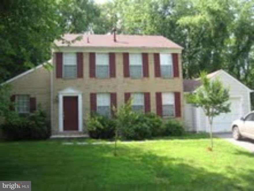 BRICK FRONT COLONIAL IN DESIRABLE FALLSMEAD SUBDIVISION ON A CUL-DE-SAC.  WALK TO SCHOOLS (WOOTON SCHOOL DISTRICT), LAKE, POOL, TENNIS, REC CENTER.  VAULTED CEILINGS IN LR, WALKOUT FINISHED LOWER LEVEL W/BEDROOM/DEN AND REC RM.  DECK OVERLOOKING PARKLAND.   IN GOOD CONDITION & SHOWS WELL.  AVAILABLE  MARCH 1, 2024.