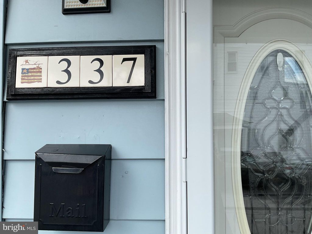 Photo of 337 W Pine Street, FRACKVILLE, PA 17931 (MLS # PASK2025996)