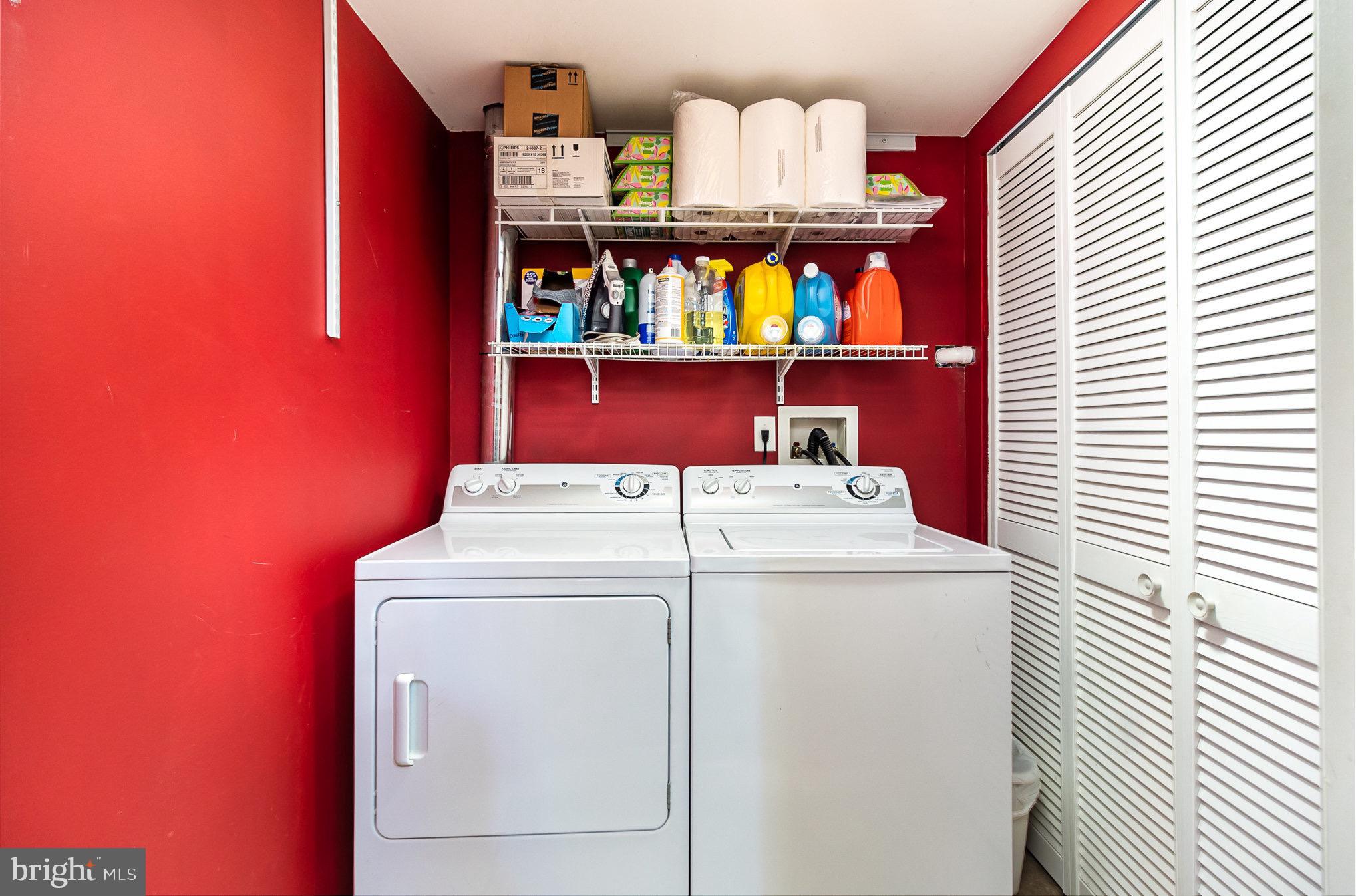 WOODBRIDGE COMMONS - Residential