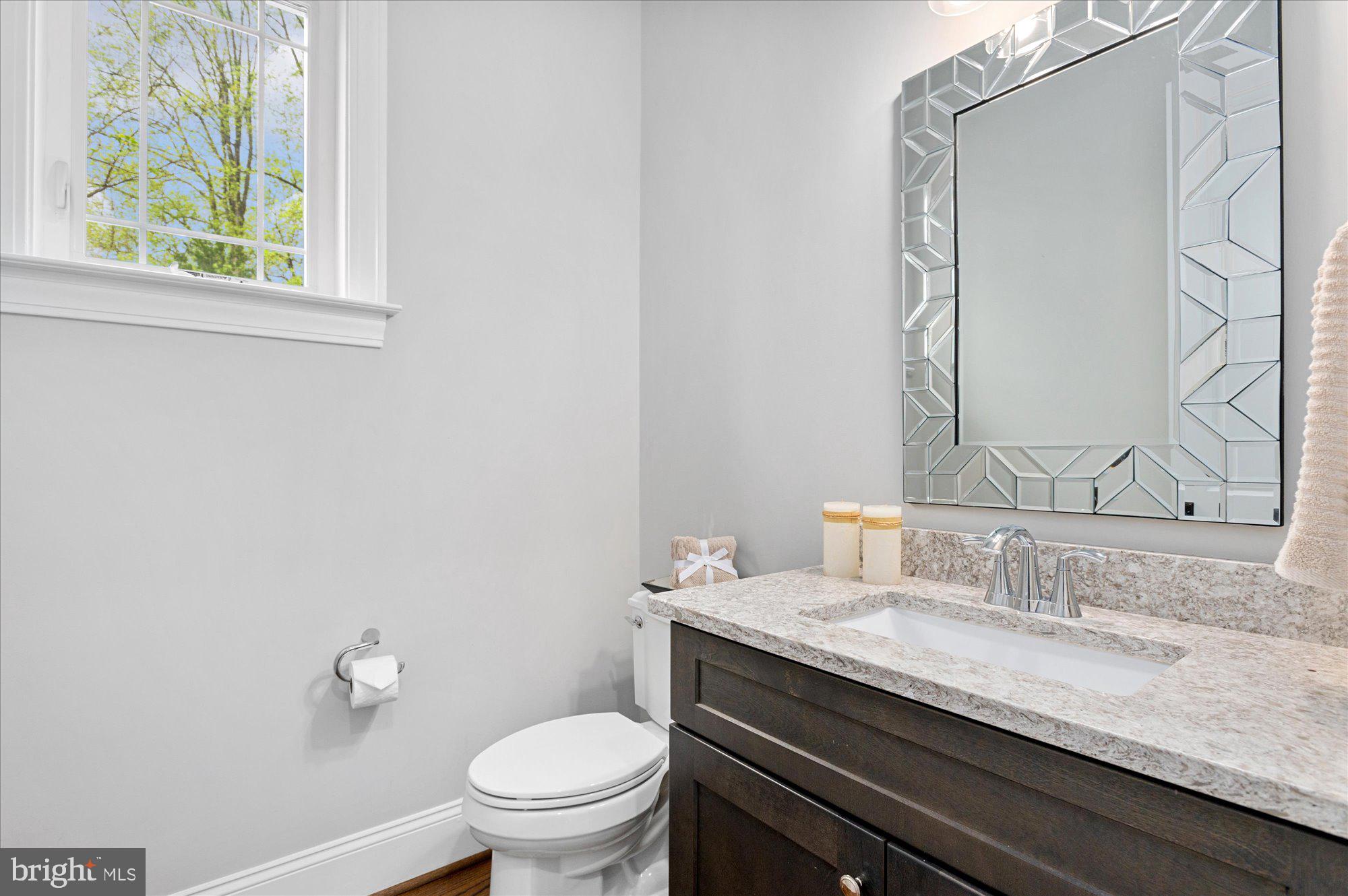 LUXMANOR - Residential