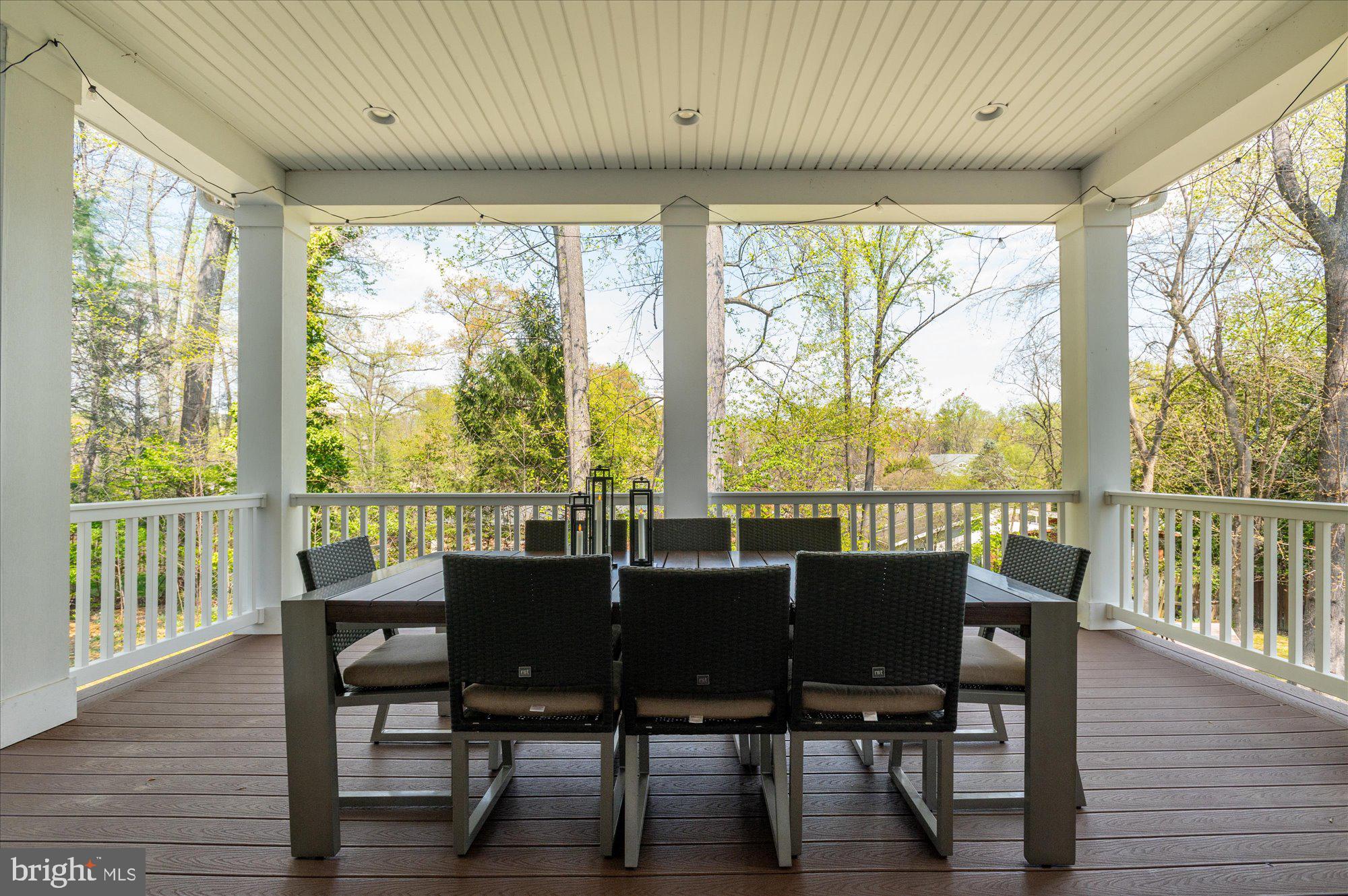 LUXMANOR - Residential