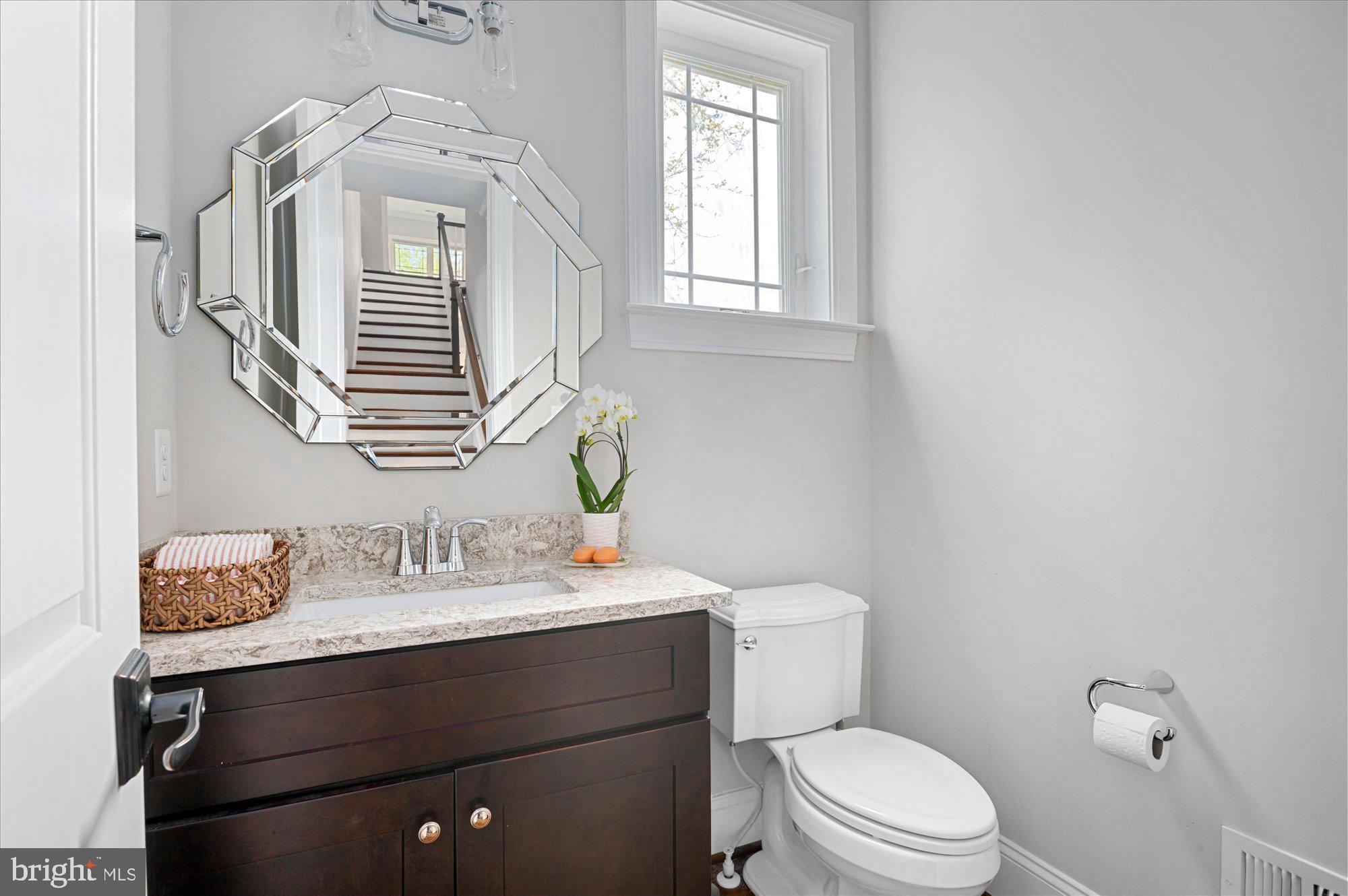 LUXMANOR - Residential