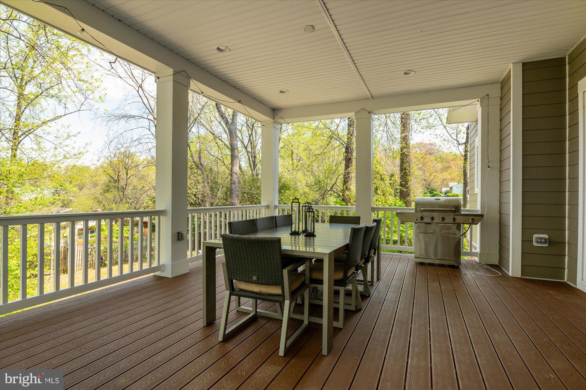 LUXMANOR - Residential